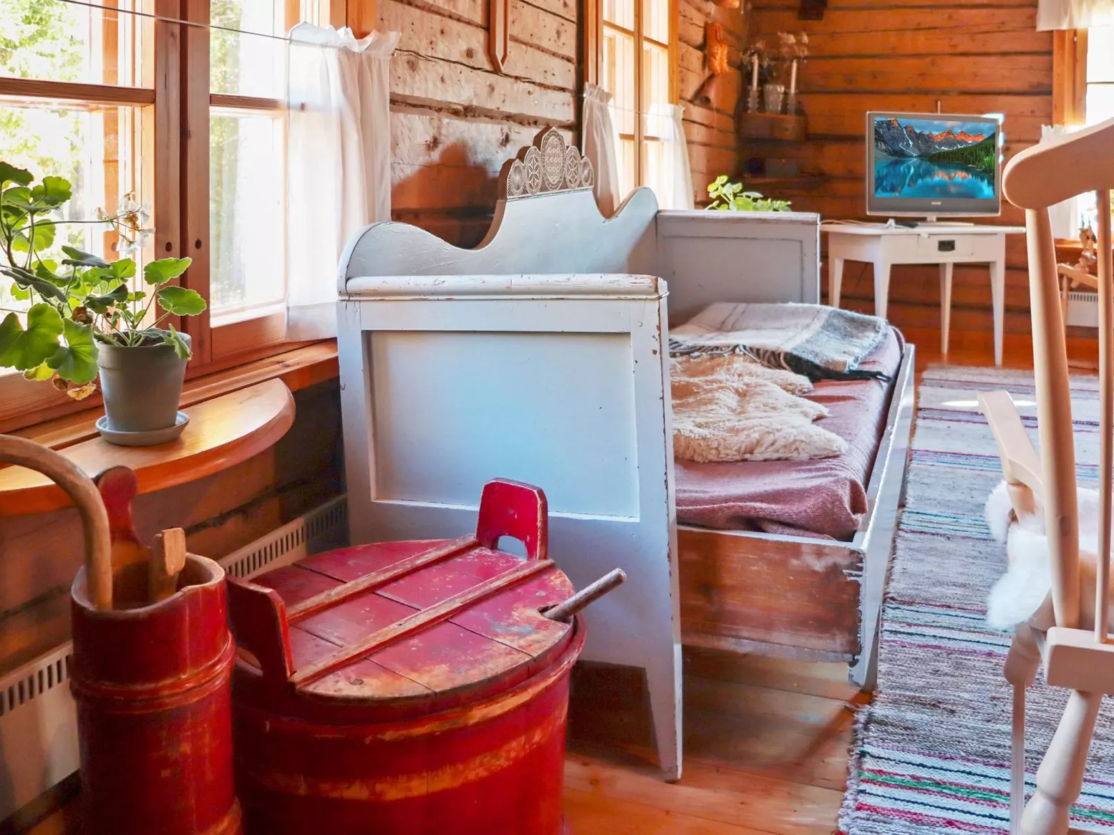 Laattajan hirsipirtti-Inside