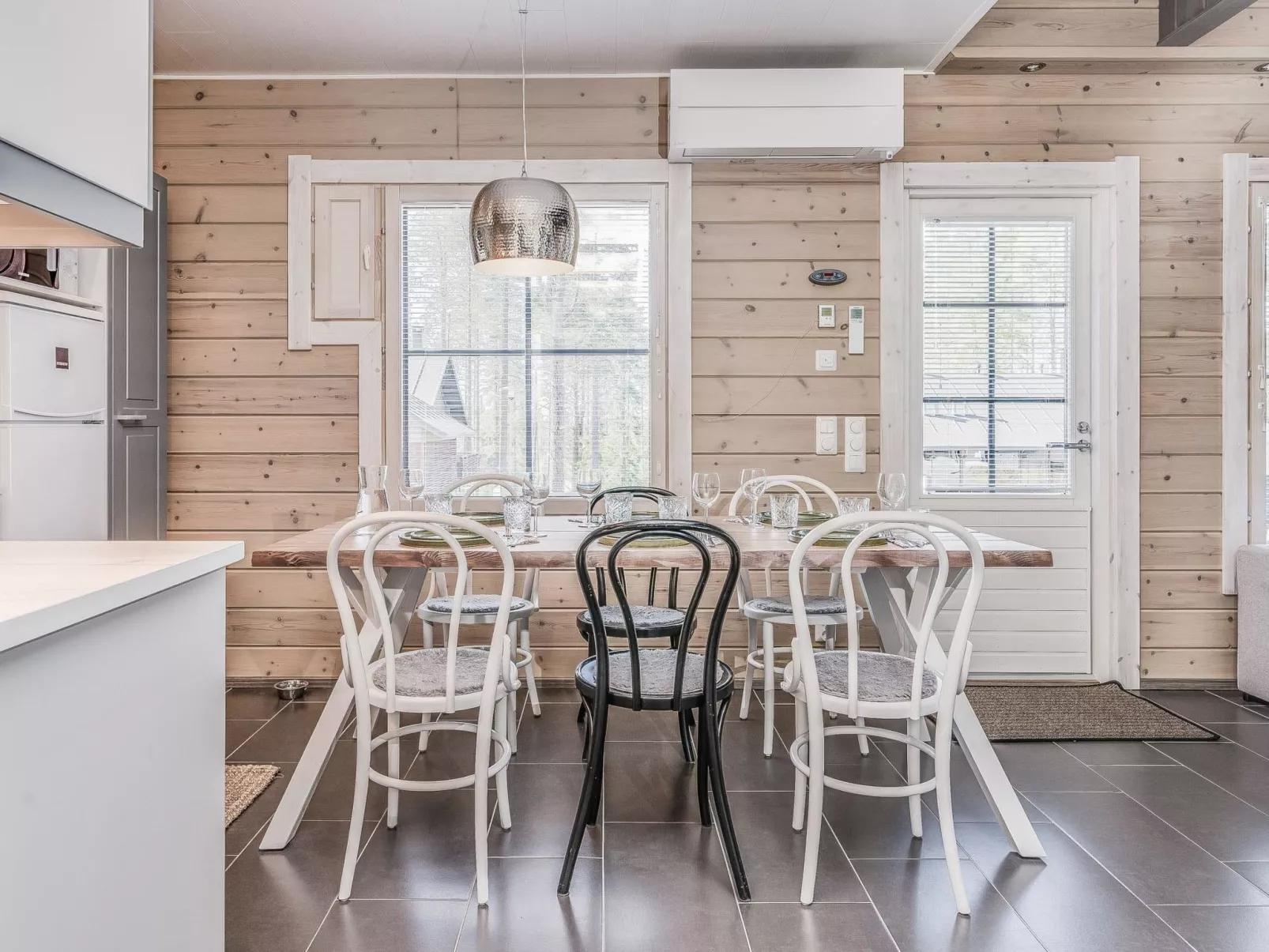 Tunturin lumo-Dedans