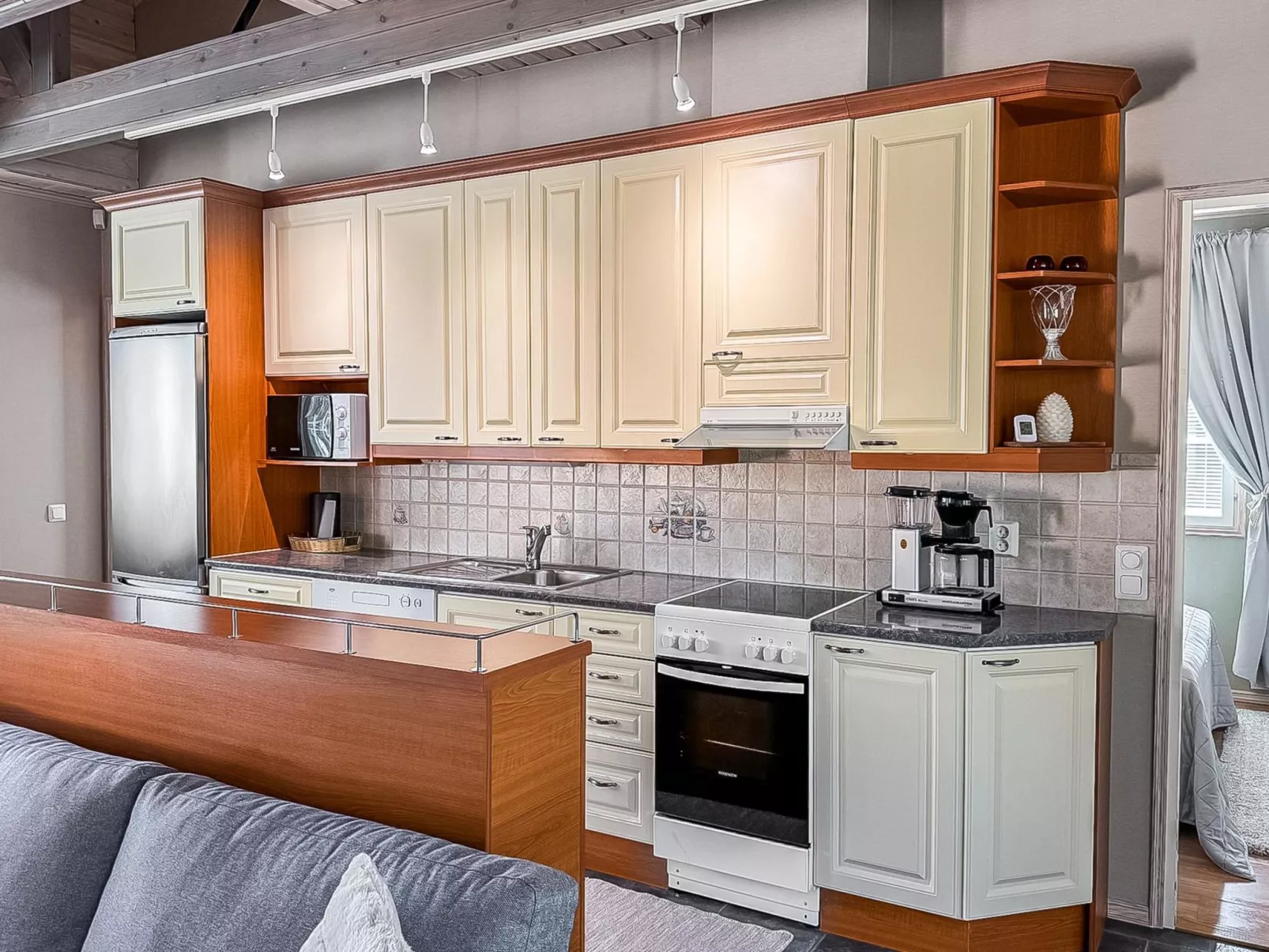 Villa taikavuosseli-Inside