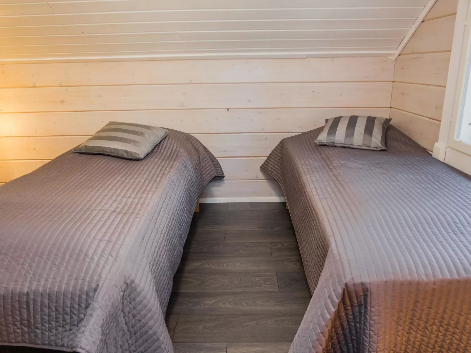 Kiehtäjän kuohu-Drinnen