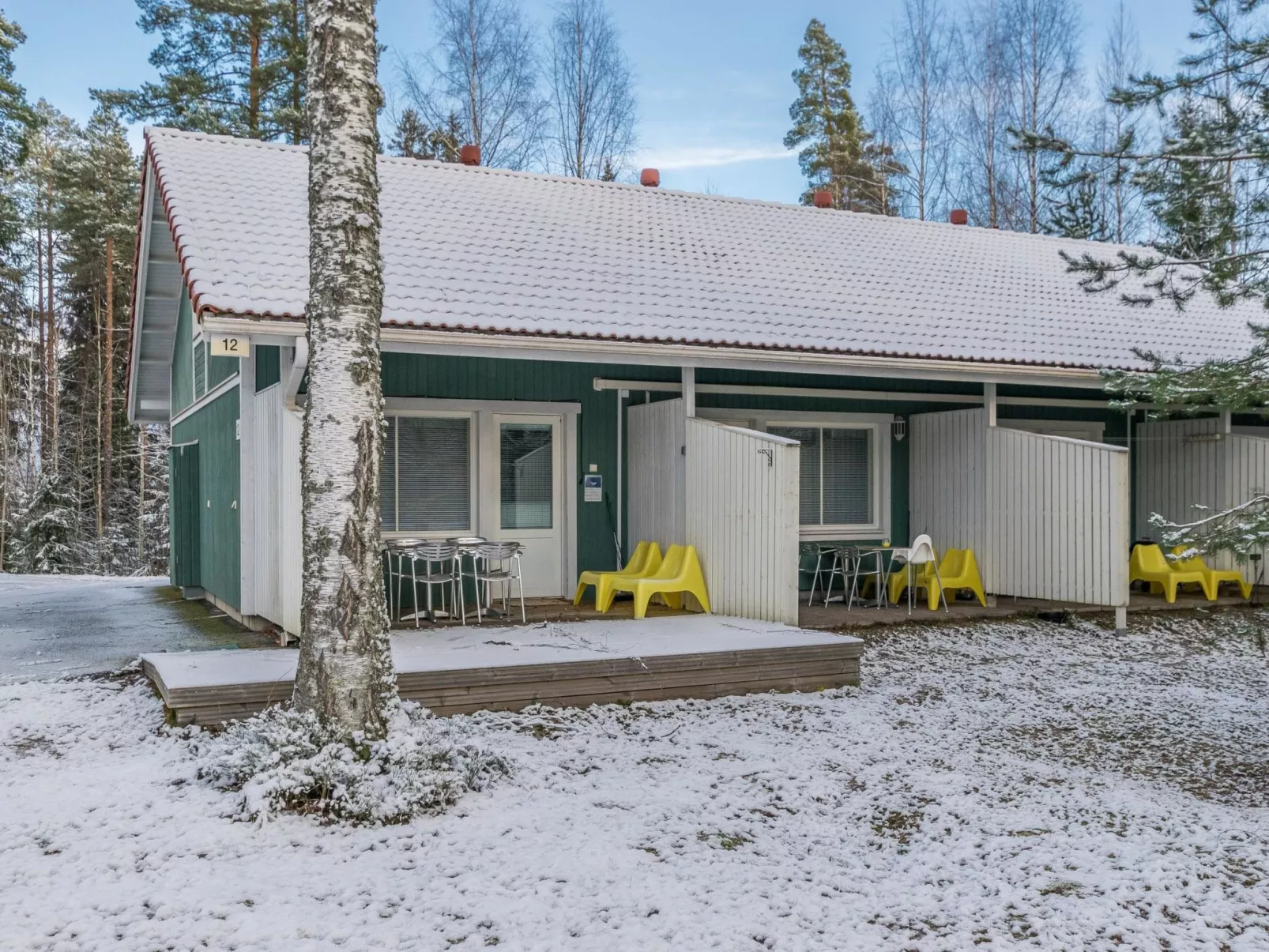 Kylpylän ullanrinne 12 c-Dedans