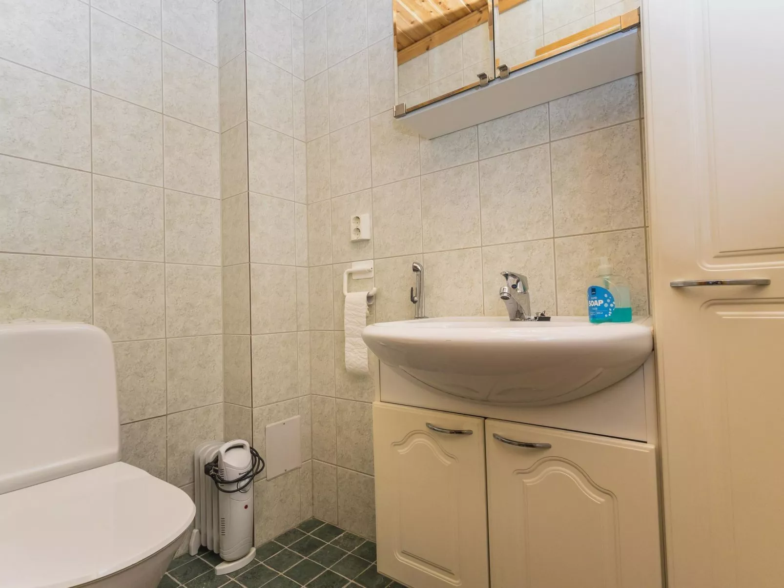 Marjarinne 8 a-Inside