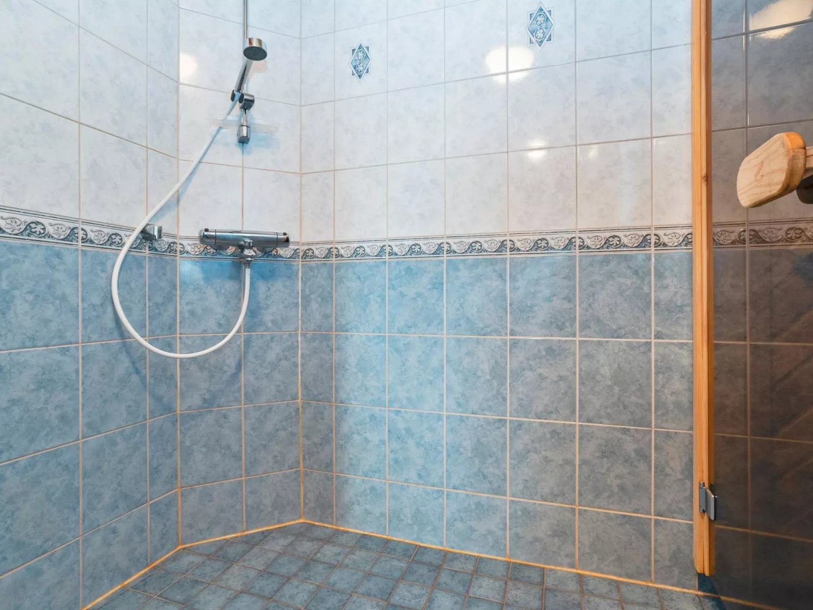 Kinostupa 1a (2)-Inside