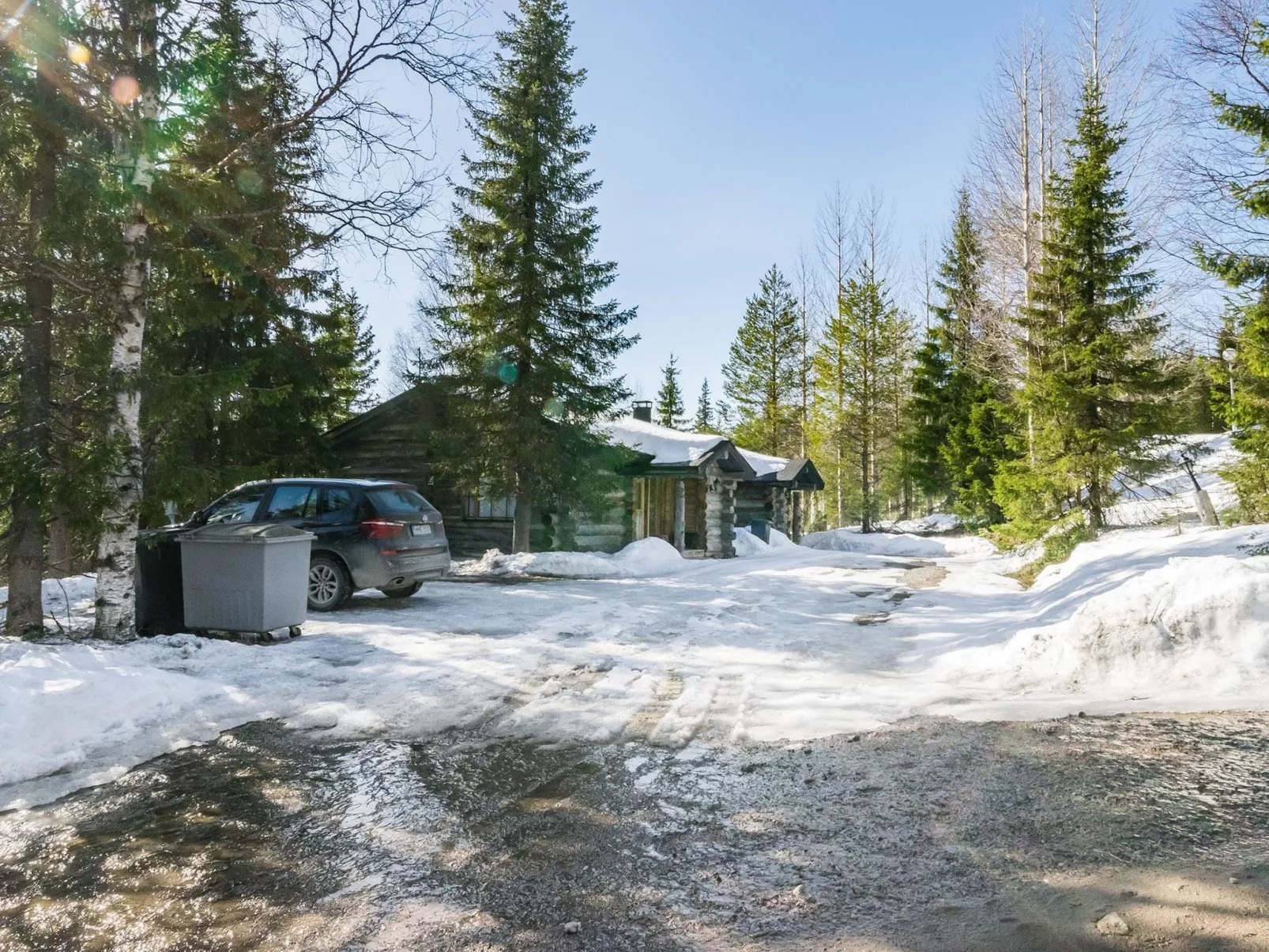 Pihlakieppi 1-Inside