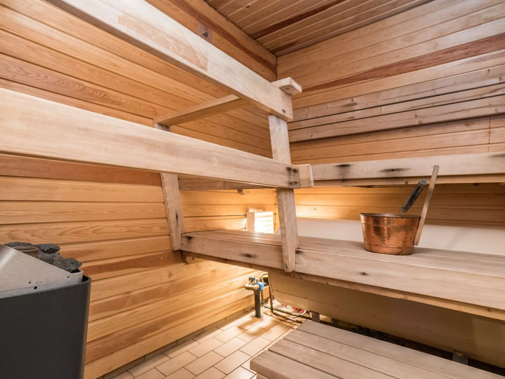 Uolevintie 39a-Dedans