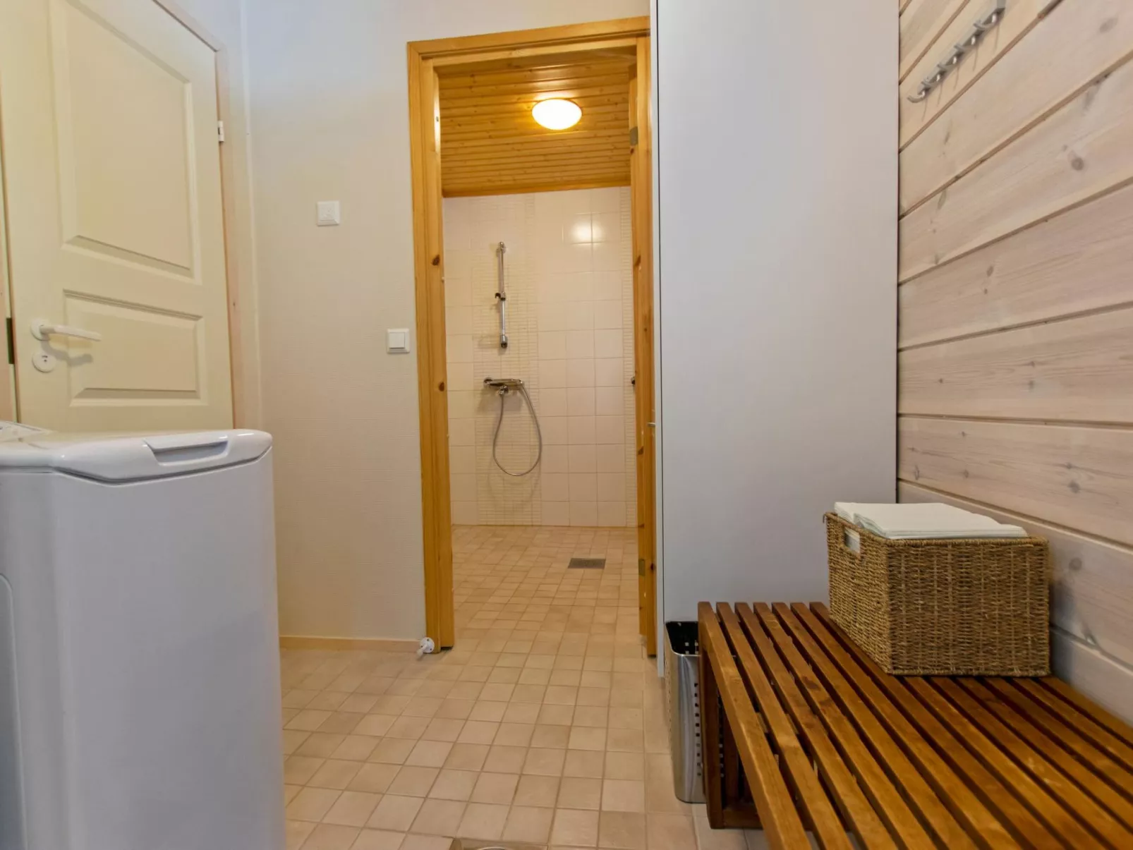 Vuosselinhovi a-Dedans