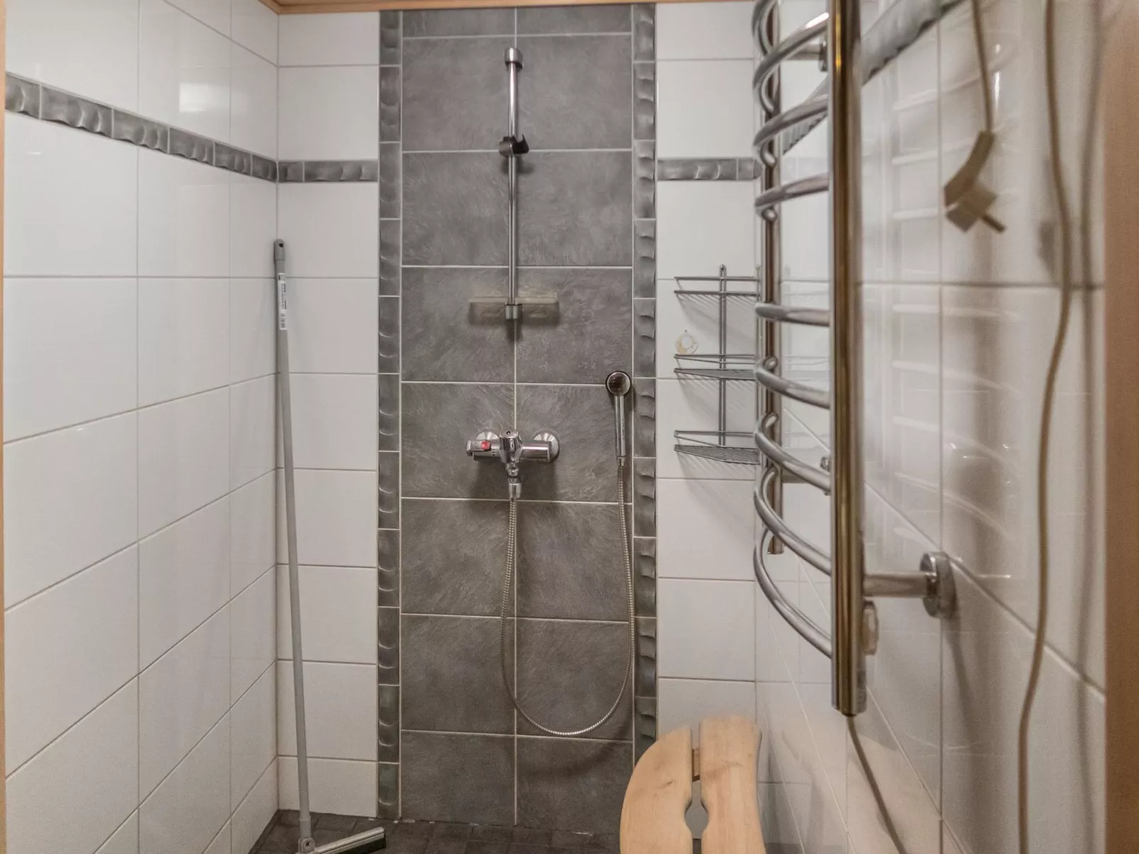 Mäntylä a-osa-Drinnen