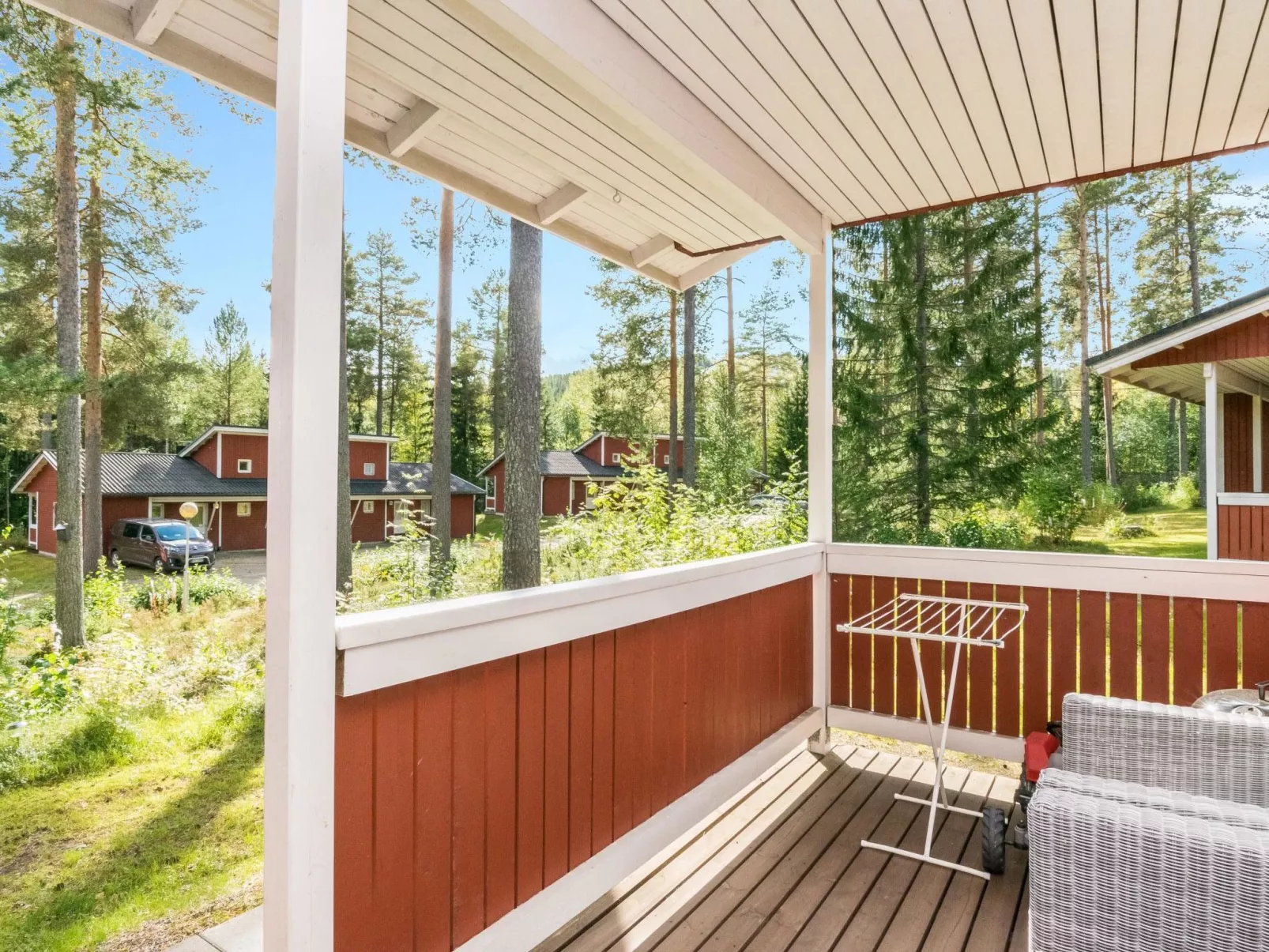 Lomakatti 6 a-Dedans