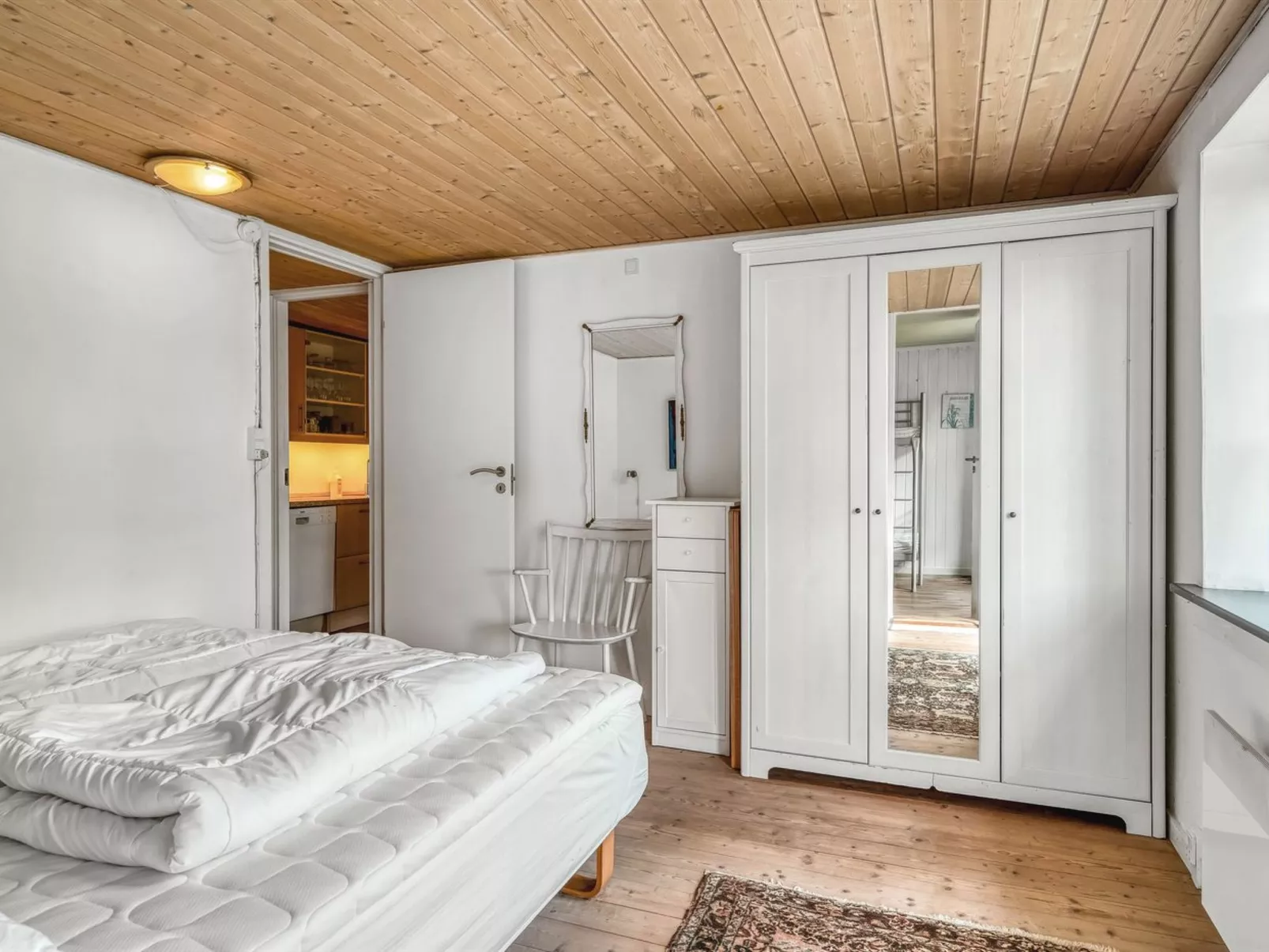 "Aku" - 700m from the sea-Dedans