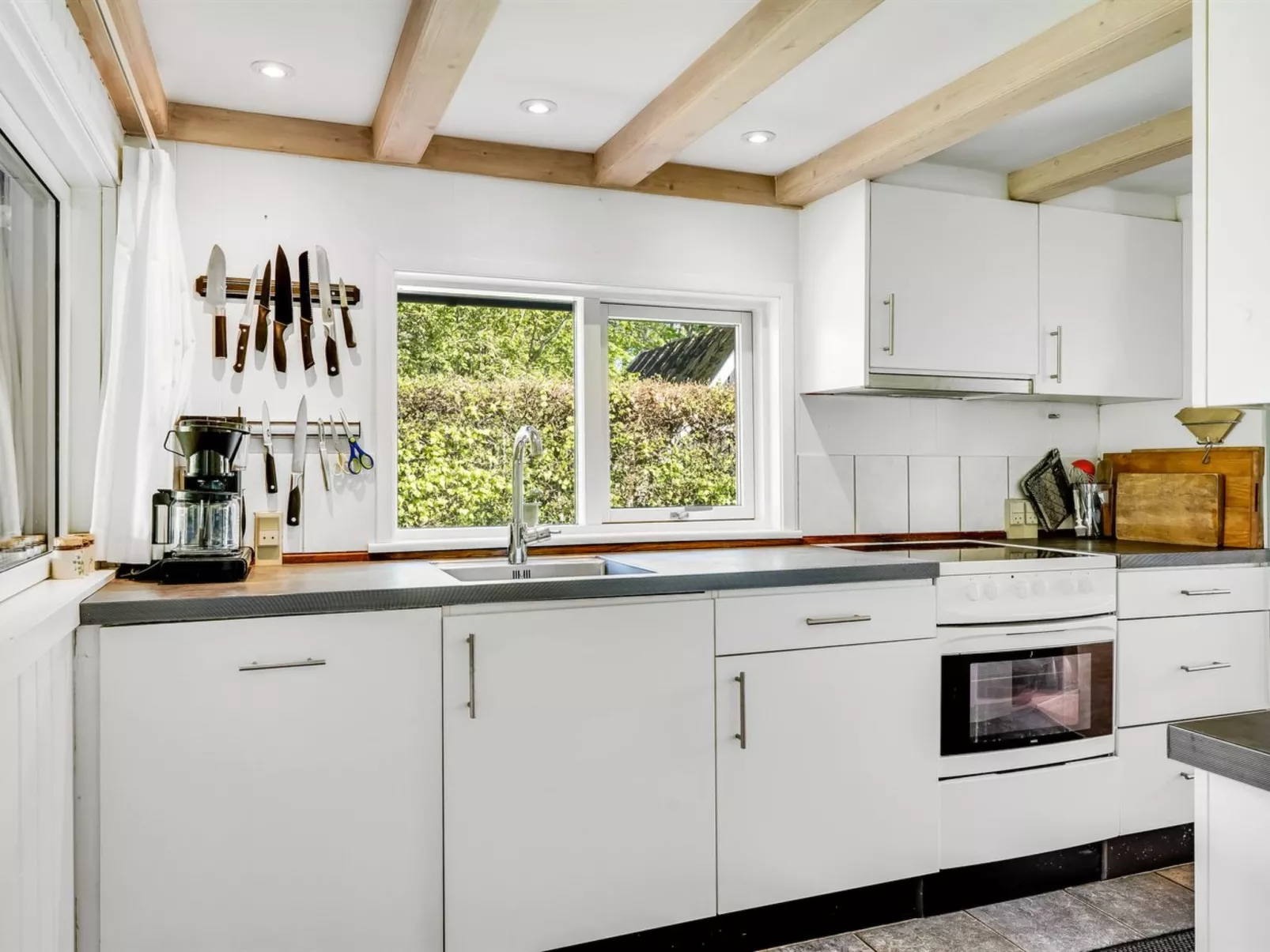 "Valentin" -  from the sea-Drinnen