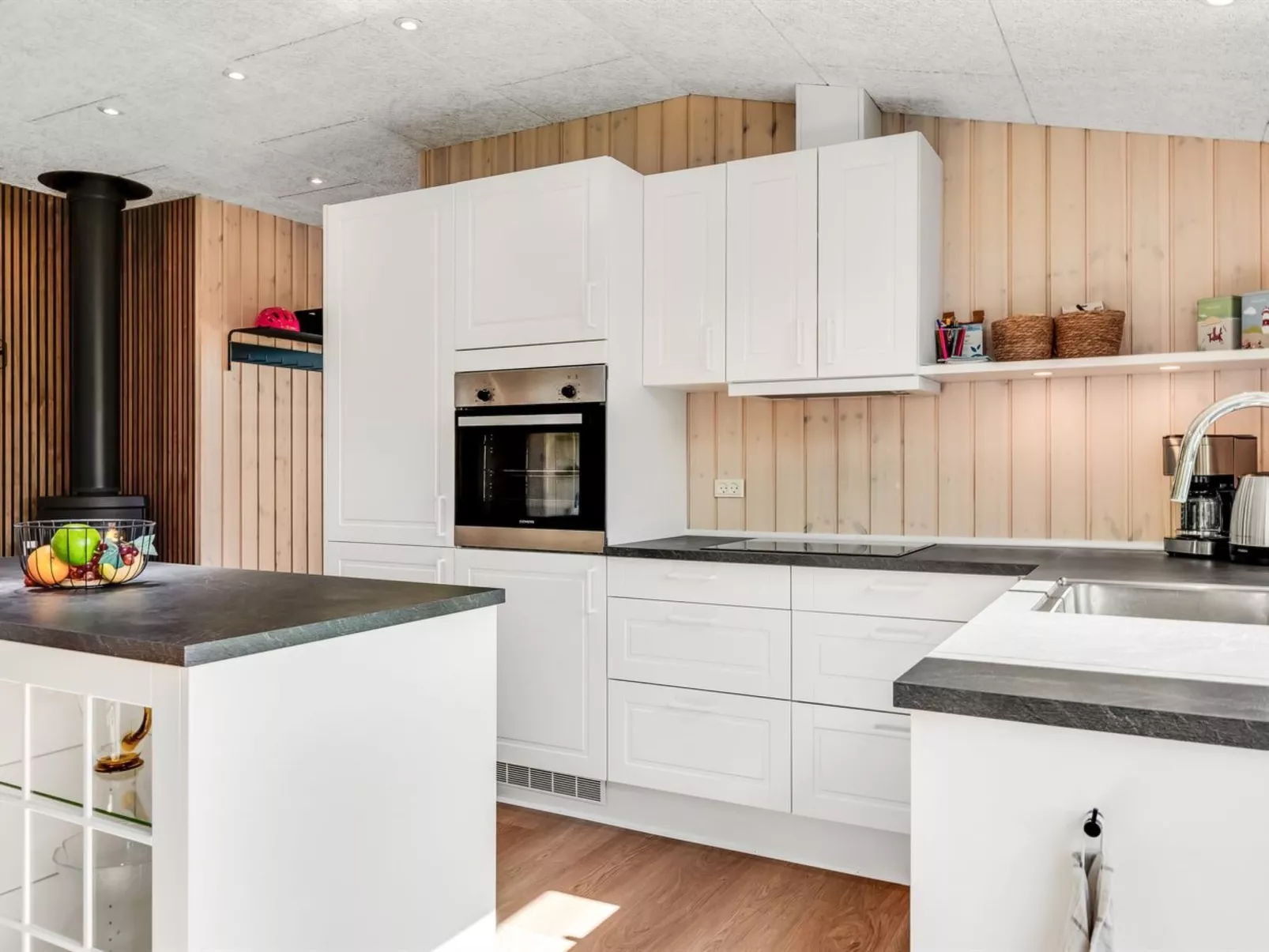 "Helmtrud" - 700m from the sea-Inside