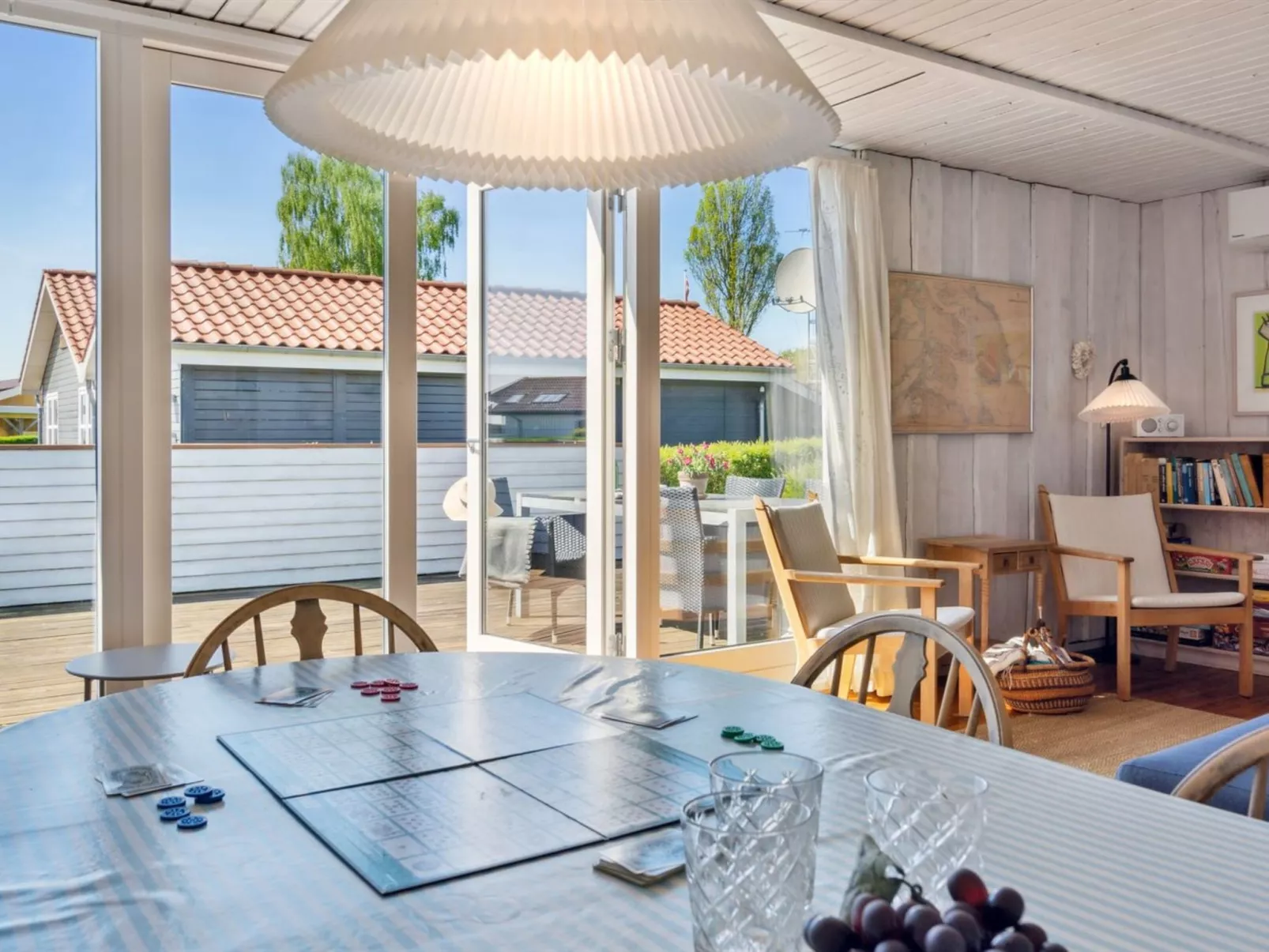 "Hira" - 200m from the sea-Inside