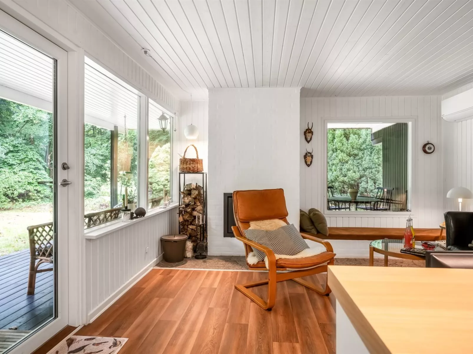 "Gitten" -  from the sea-Inside