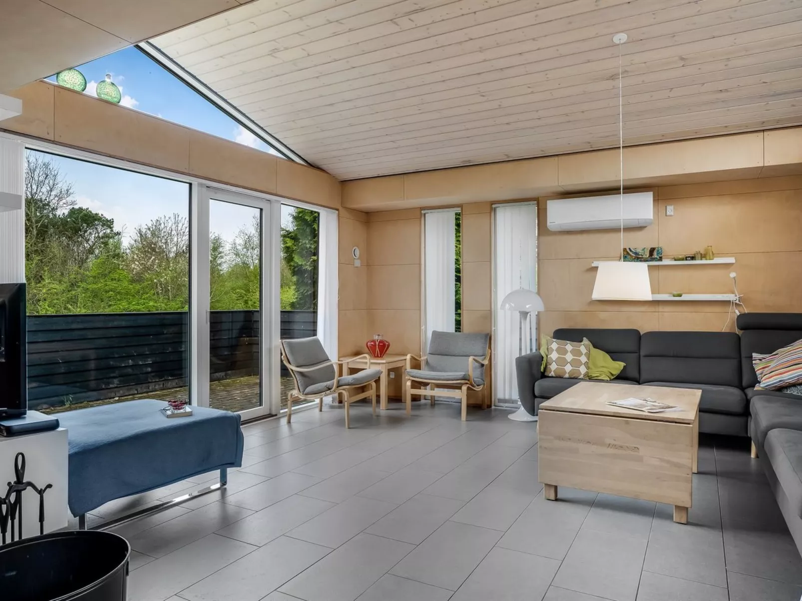 "Ginne" - 1km to the fjord-Inside