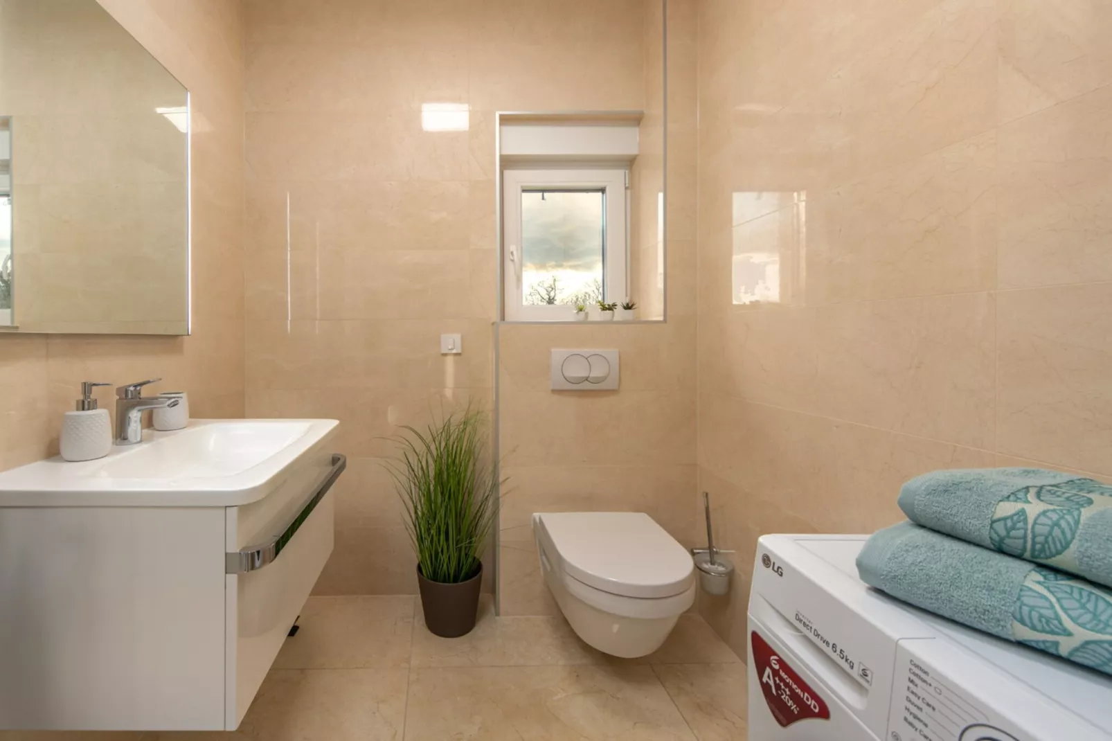 Villa Shaula 1 -  Three Bedroom House with Pool-Badezimmer