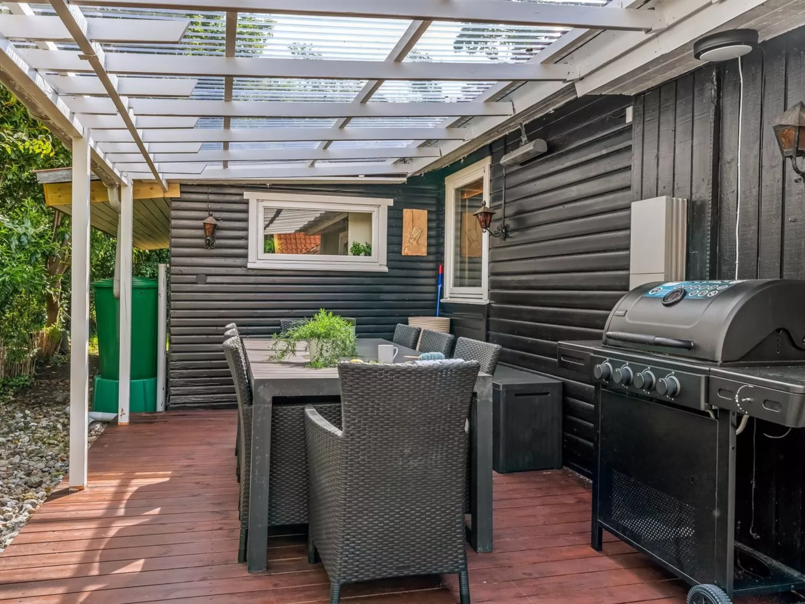 "Rusalina" - 400m from the sea-Outside