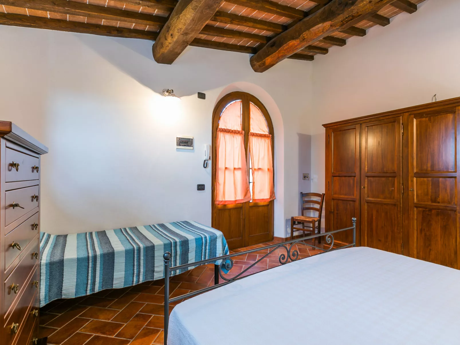 Villa Caggio-Inside