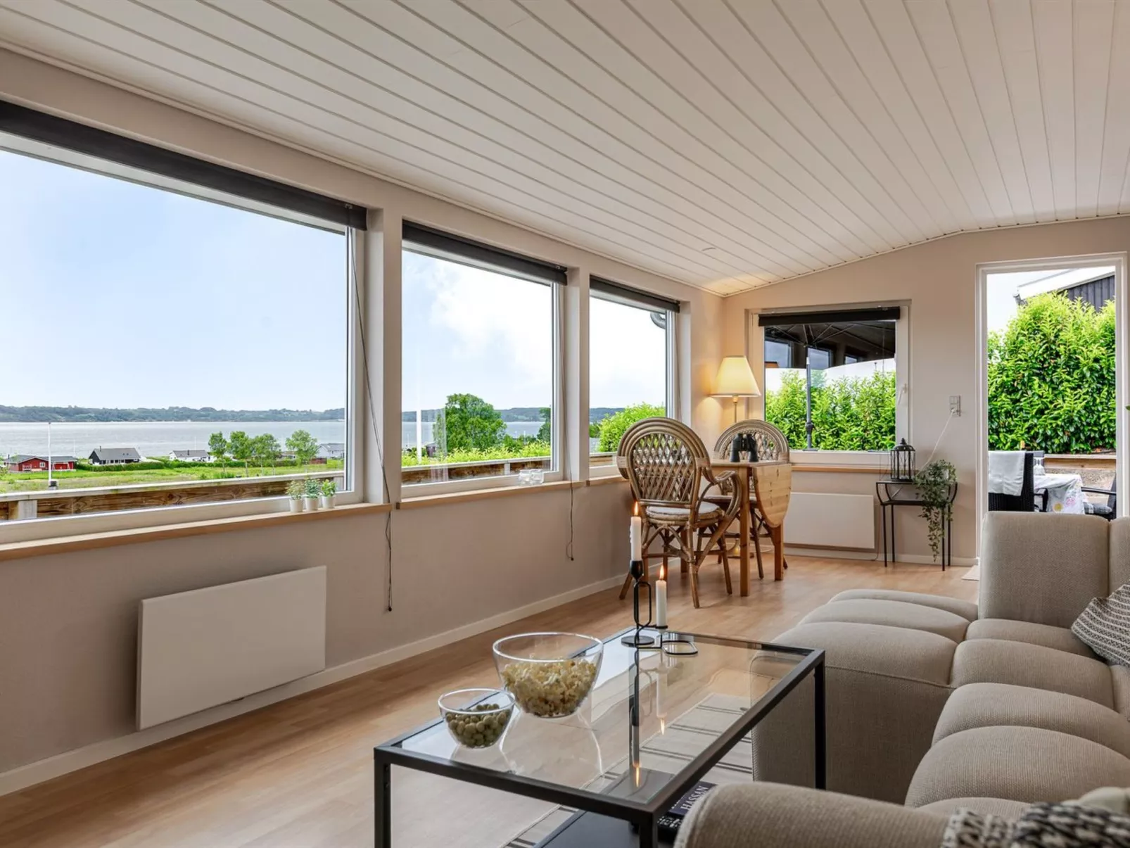 "Gyda" - 350m from the sea-Inside