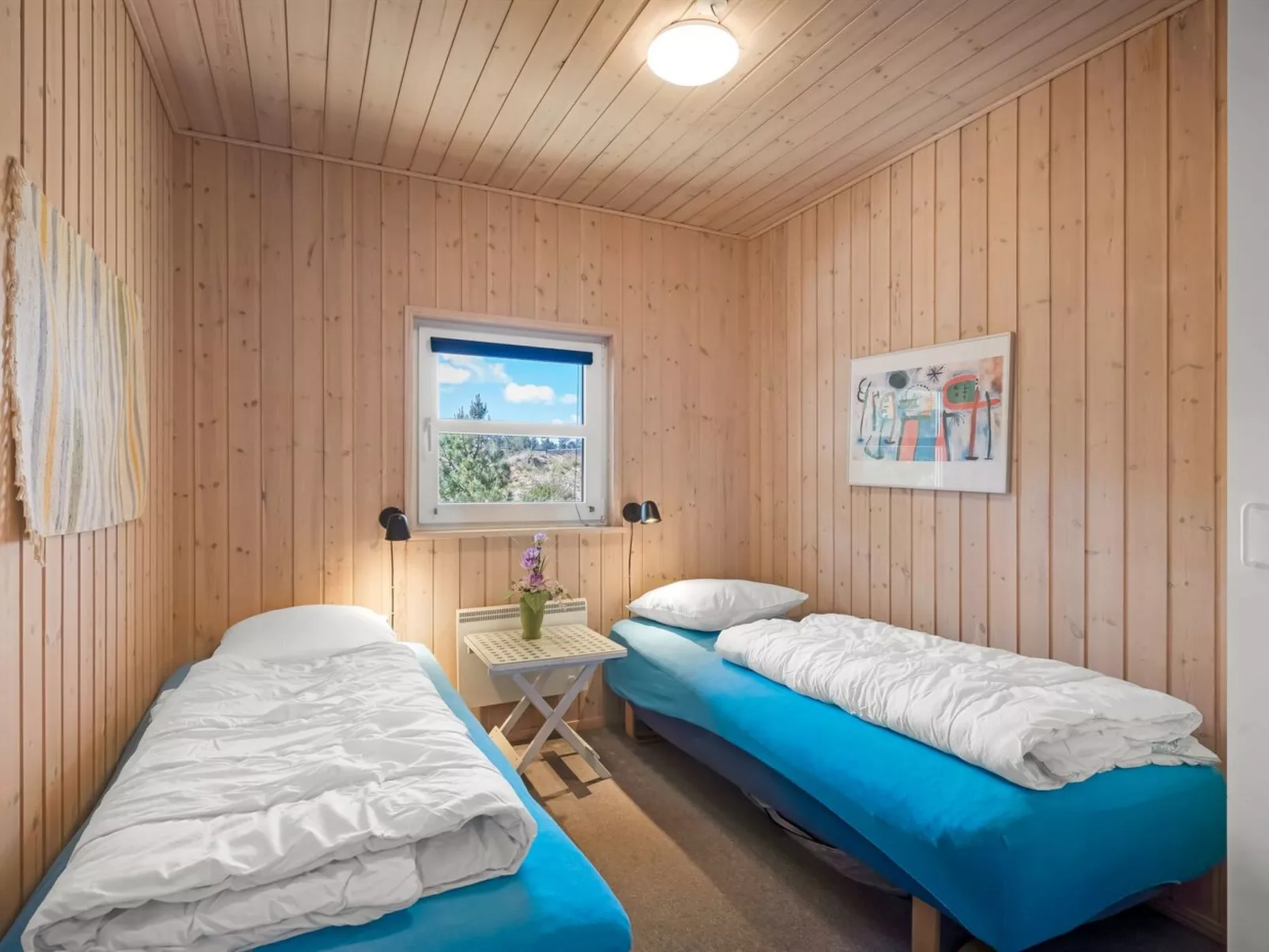 "Jeip" - 2.1km from the sea-Dedans