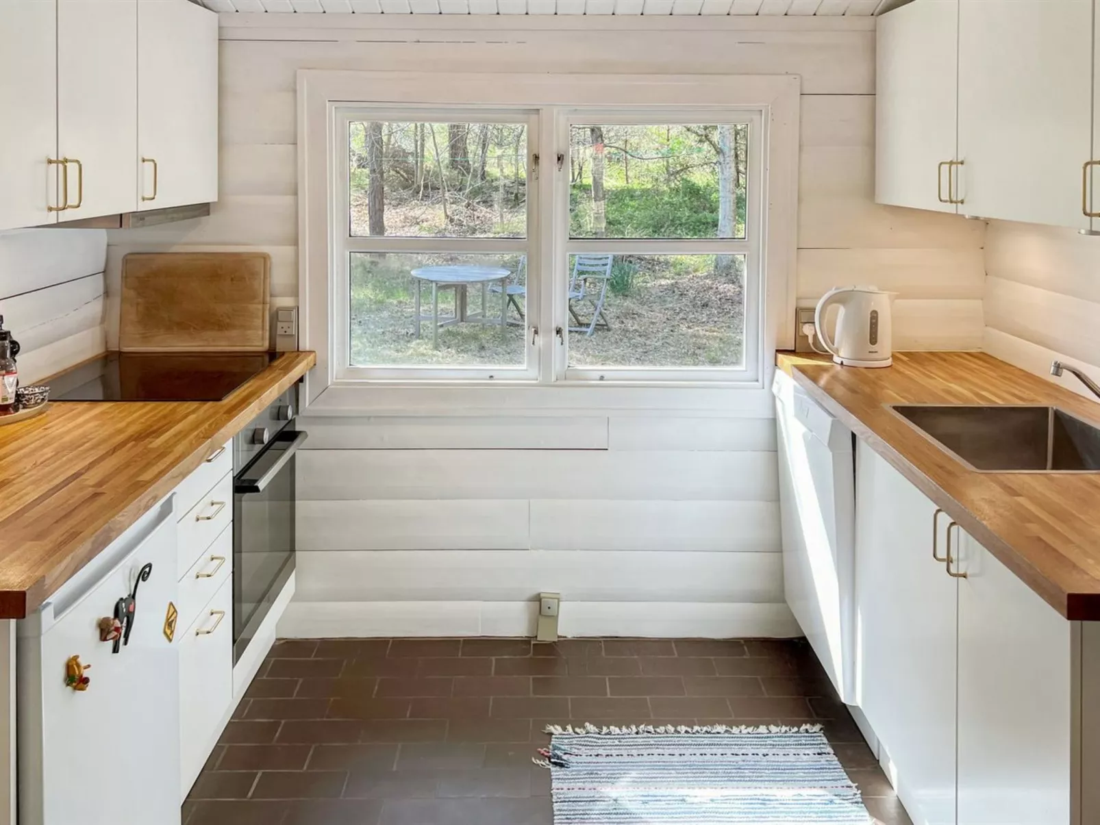 "Bera" - 160m from the sea-Drinnen