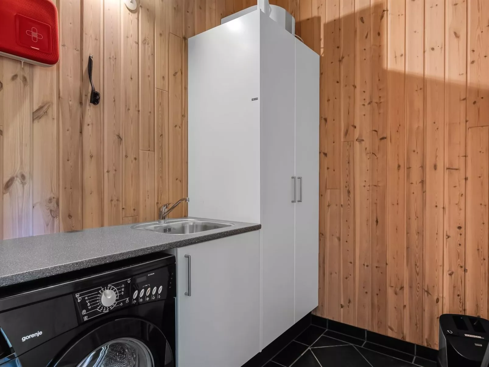 "Rosaline" - 500m from the sea-Drinnen