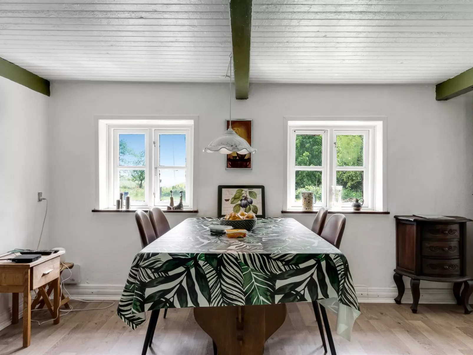 "Aatos" - 2km from the sea-Inside