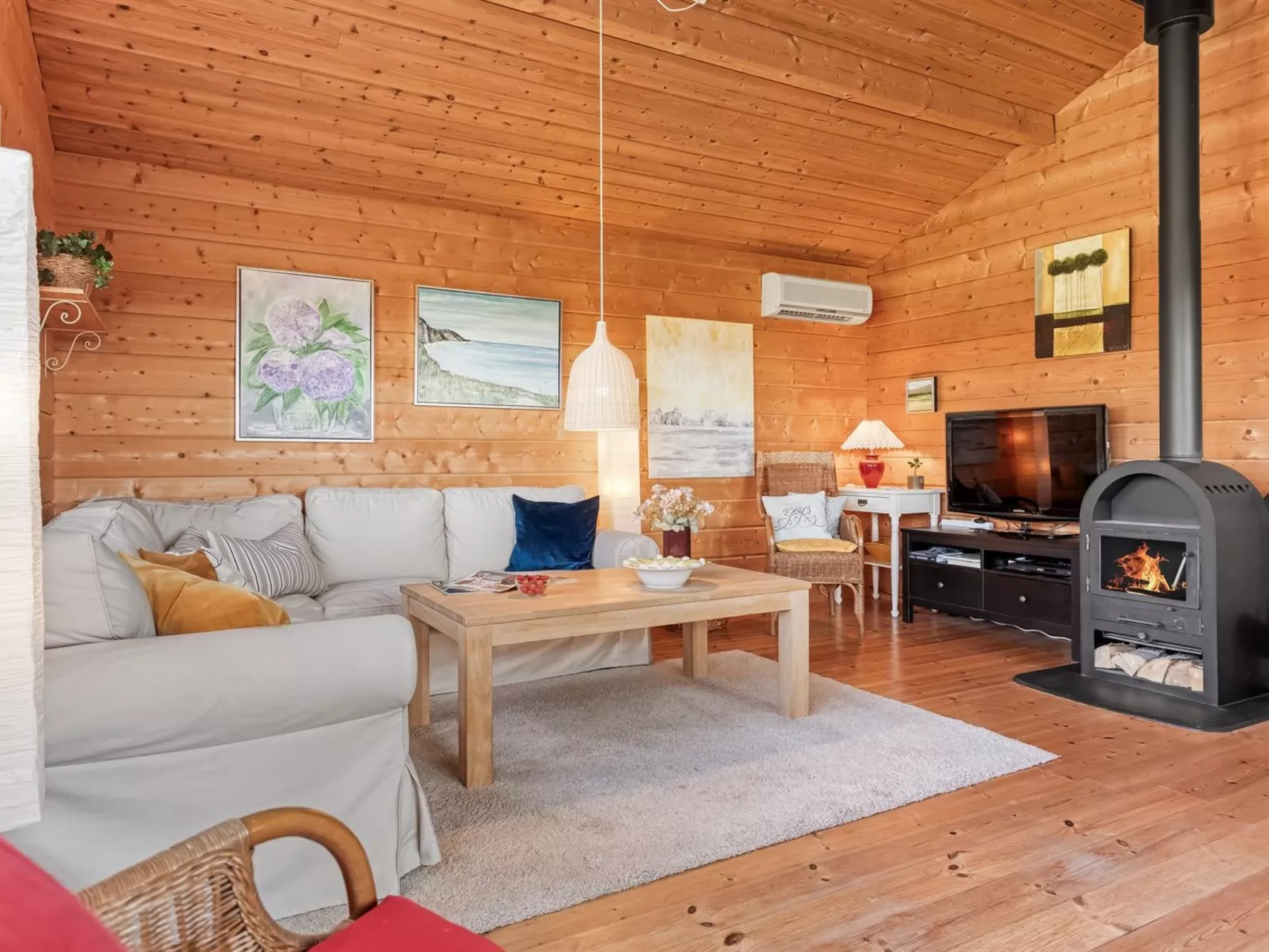 "Helemine" - 500m from the sea-Drinnen