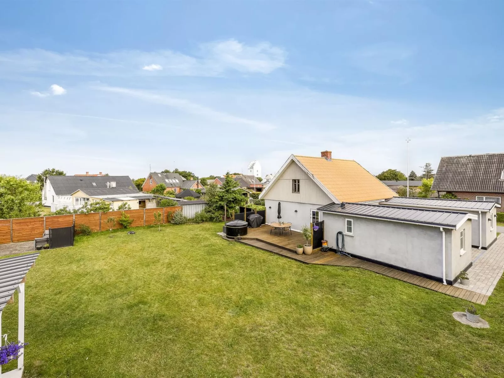 "Nanja" - 250m from the sea-Outside