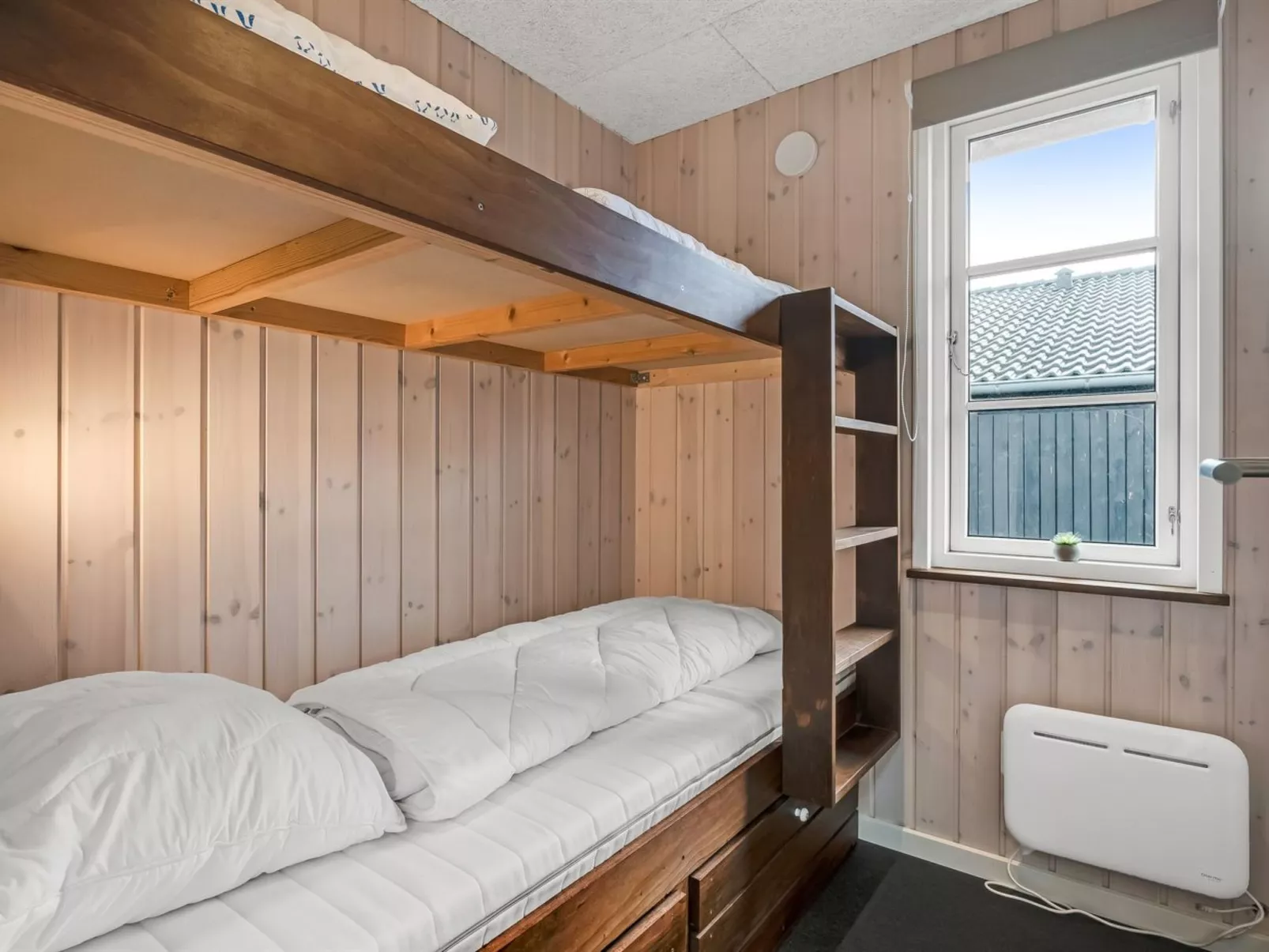 "Urda" - 50m from the sea-Dedans