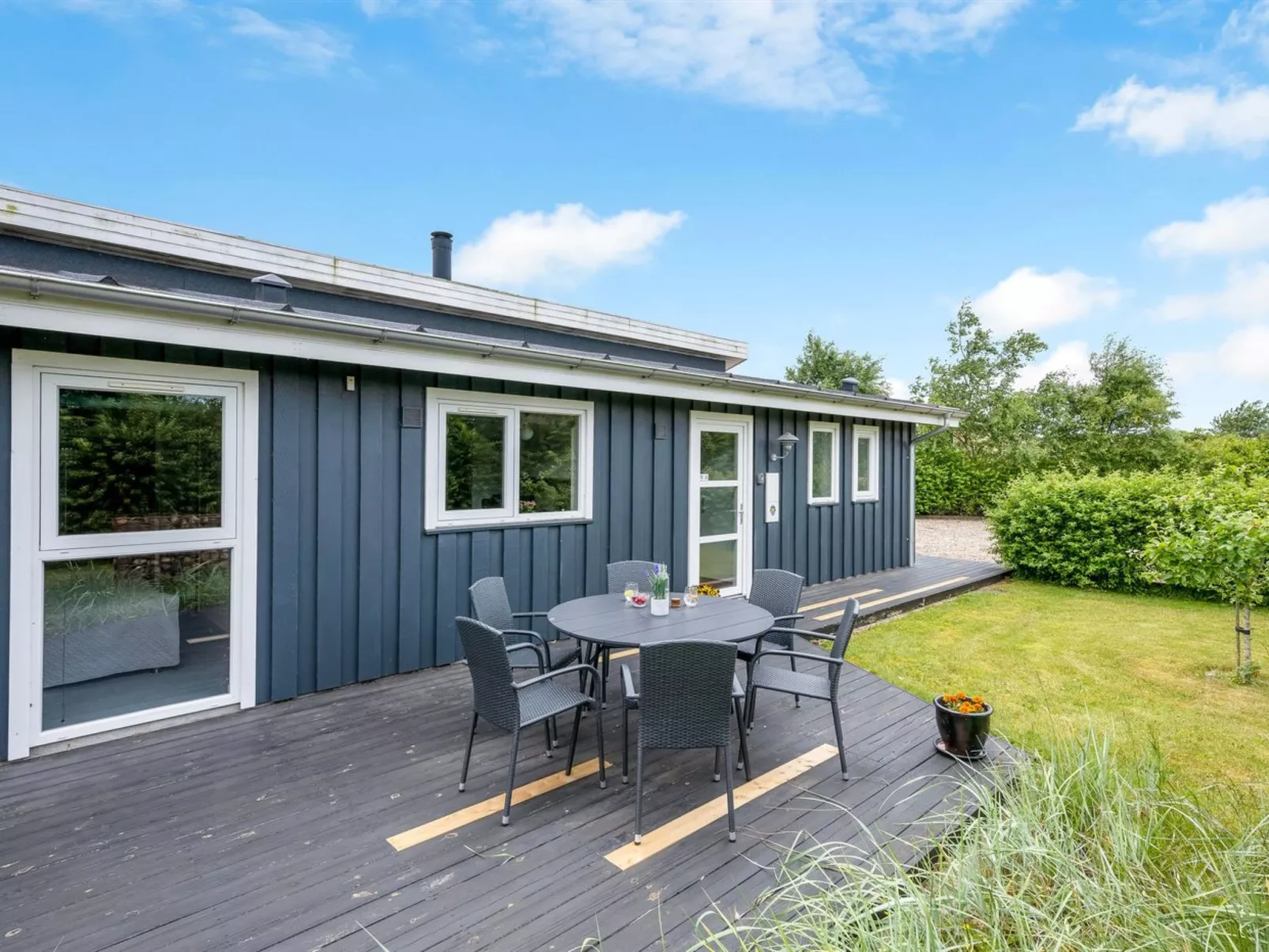 "Anelise" - 800m to the fjord-Draußen