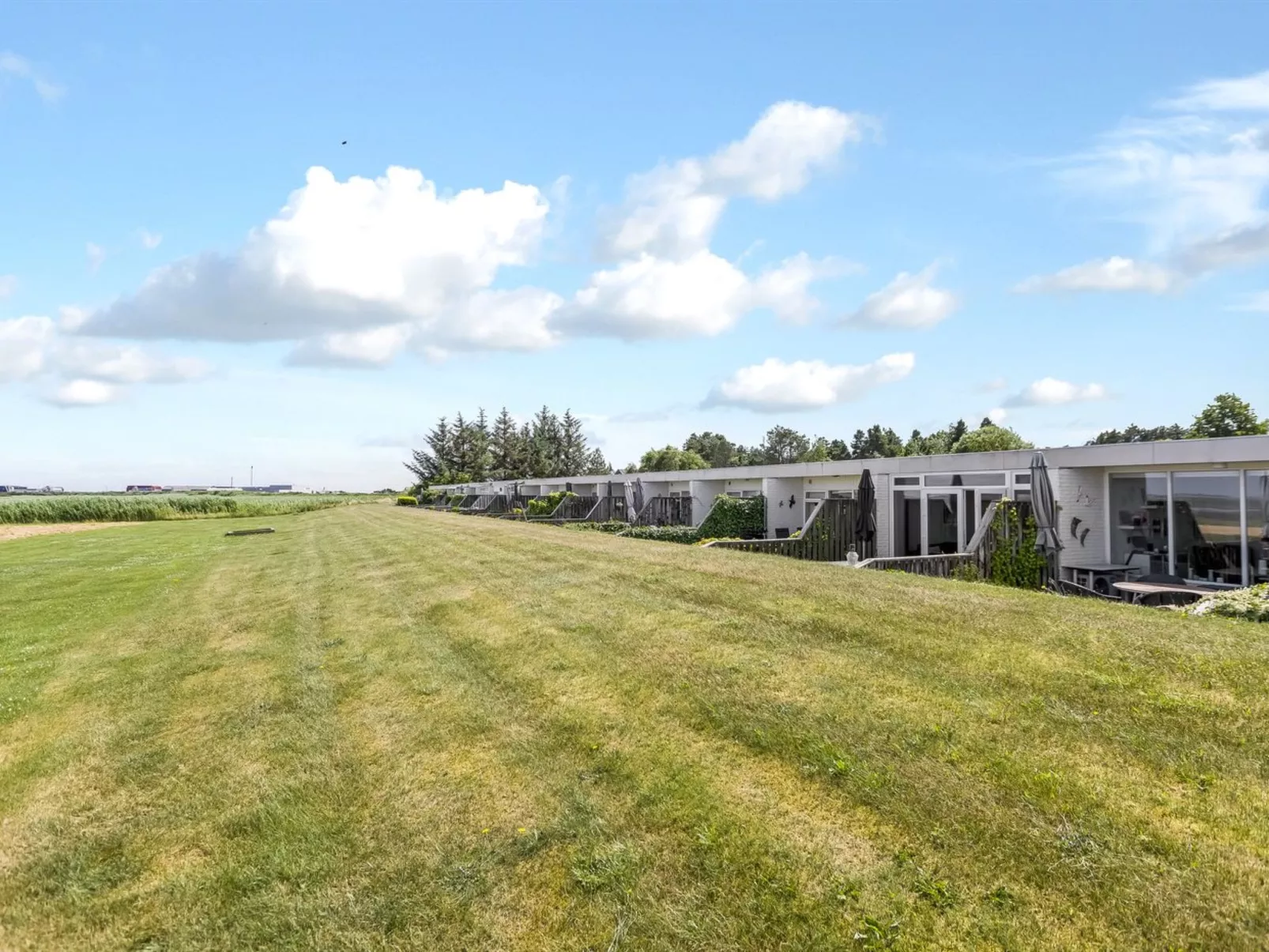 "Kjera" - 2.4km from the sea-Outside