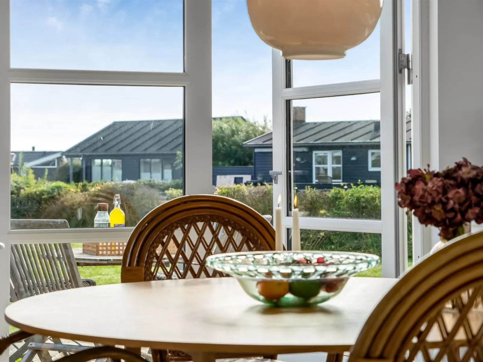 "Thit" - 90m from the sea-Dedans