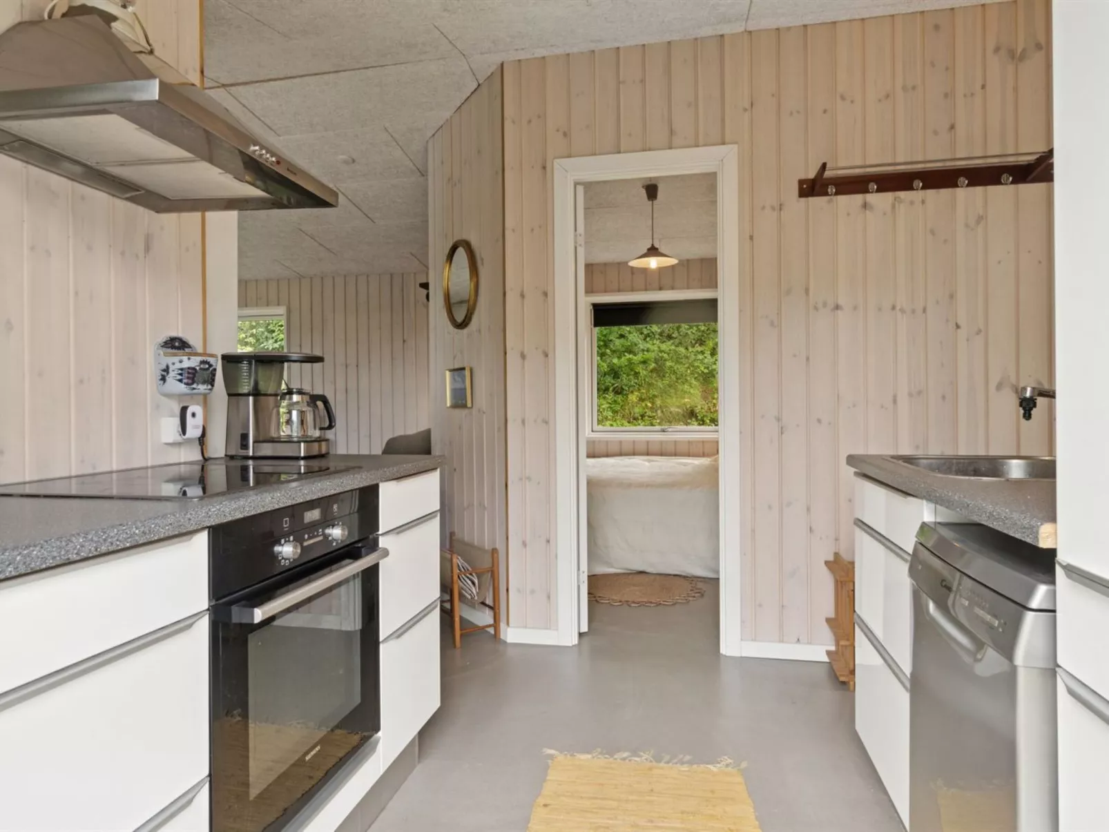 "Marjanne" - 800m from the sea-Dedans