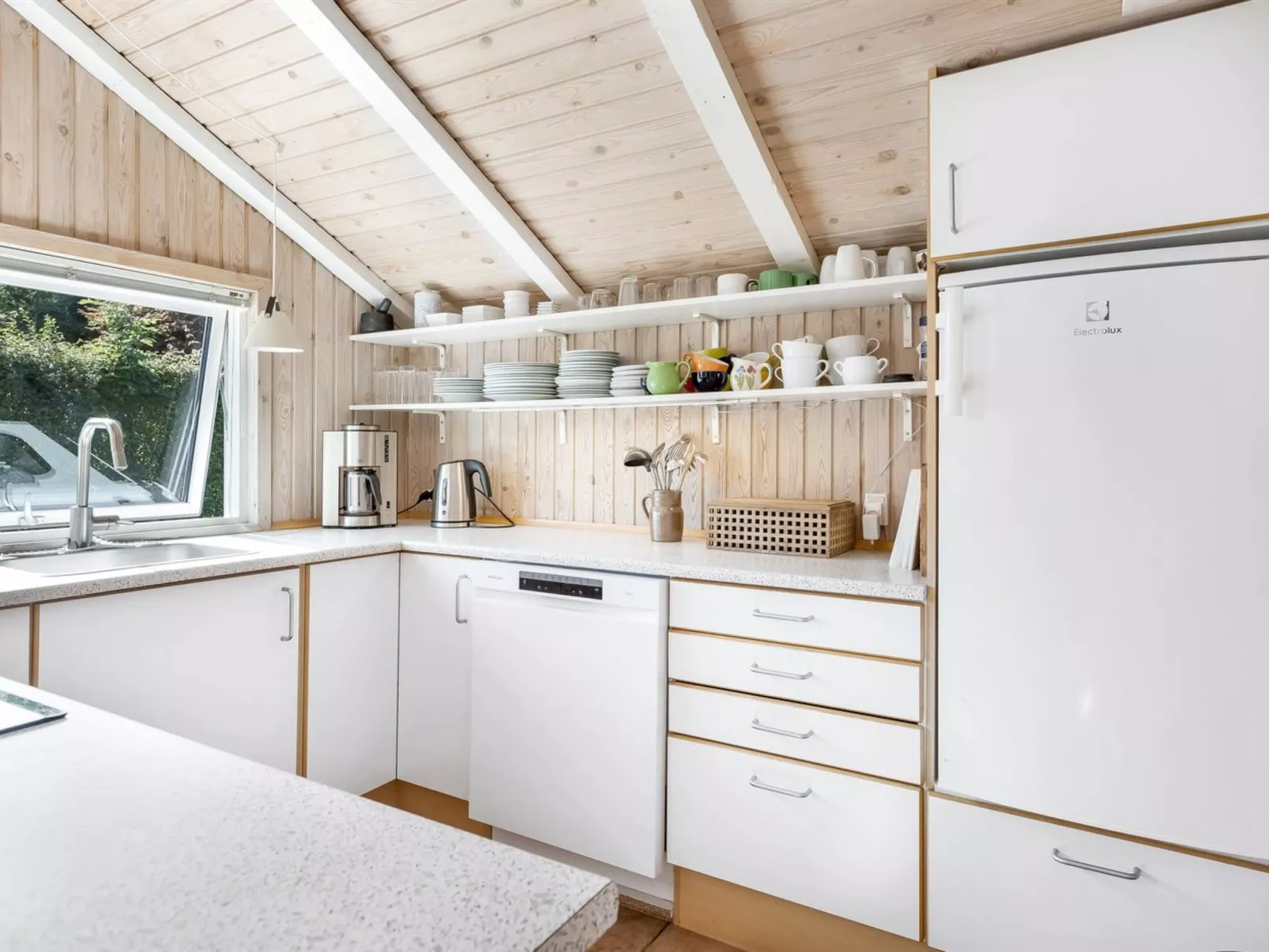 "Hatem" - 500m from the sea-Inside