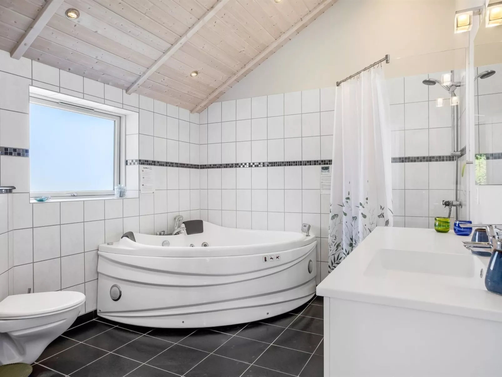 "Rosamunde" - 700m from the sea-Drinnen