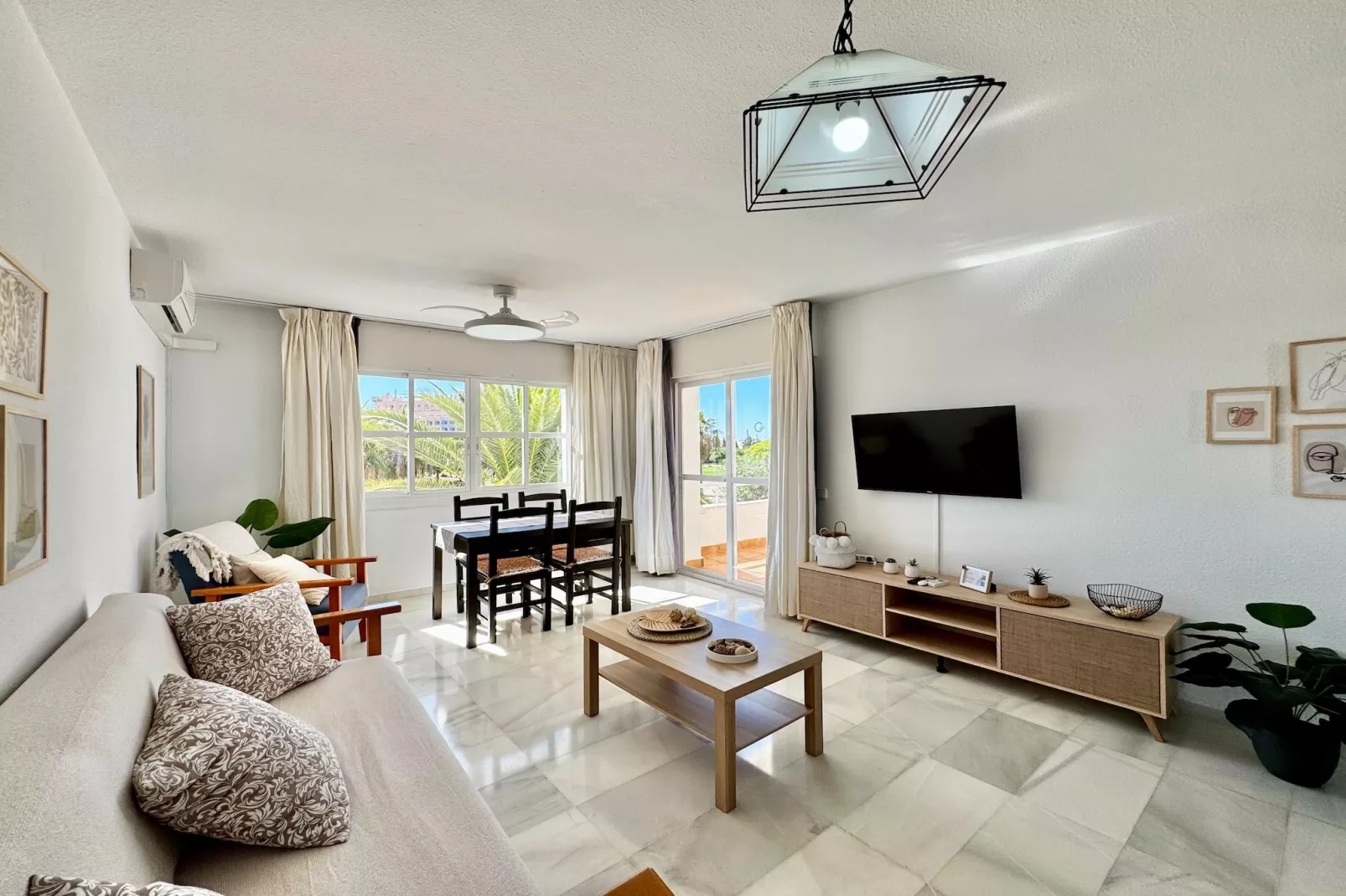 Alojamiento turístico Golf Center 13-Wohnzimmer