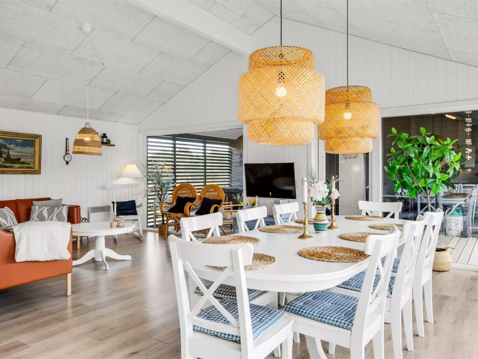 "Sigrun" - 300m from the sea-Drinnen