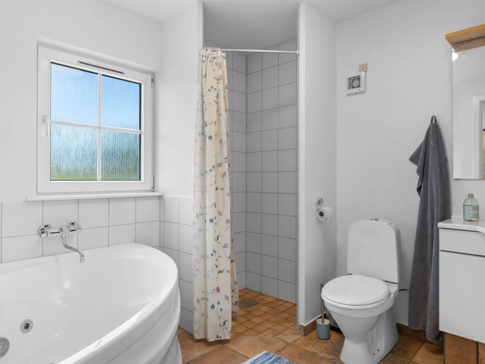 "Dior" - 300m from the sea-Inside