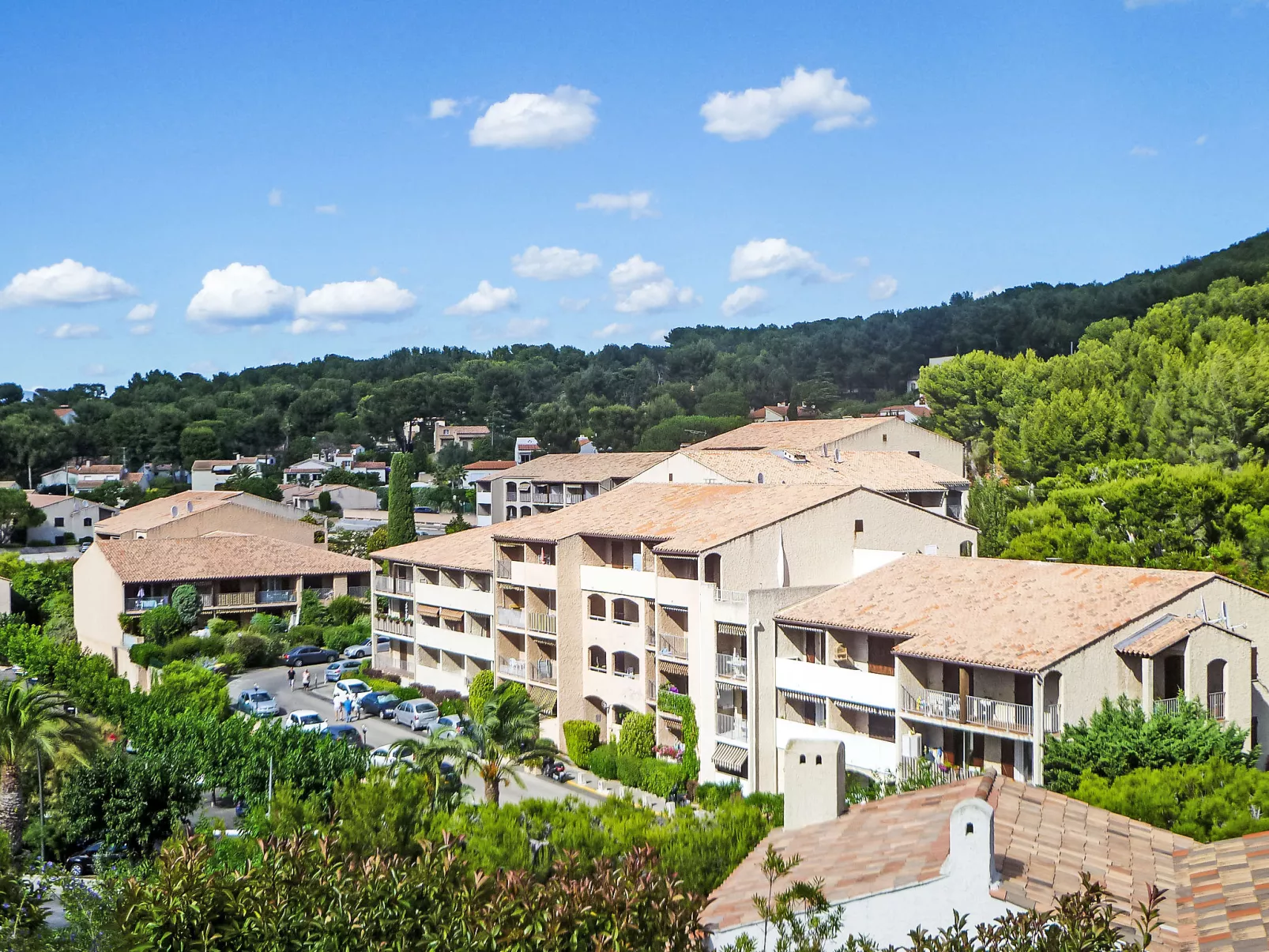 Les Aigues Marines-Dehors