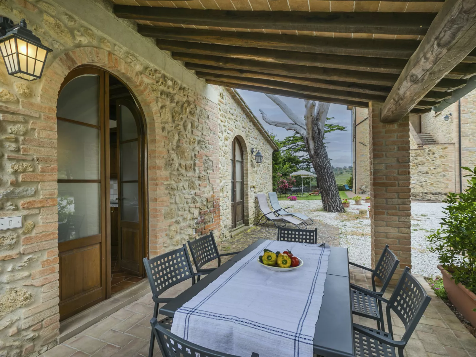Villa Caggio-Outside