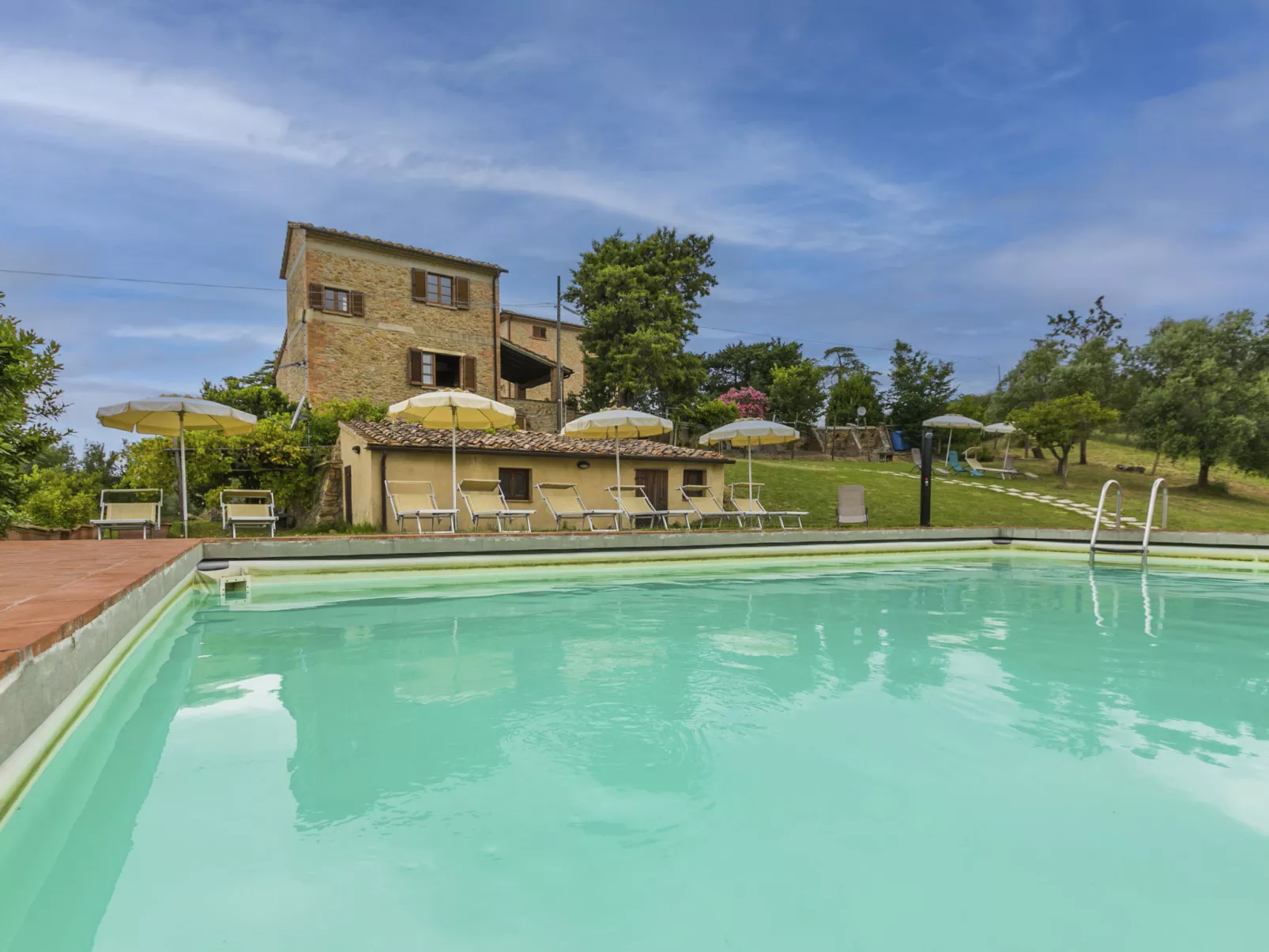Villa Caggio-Outside