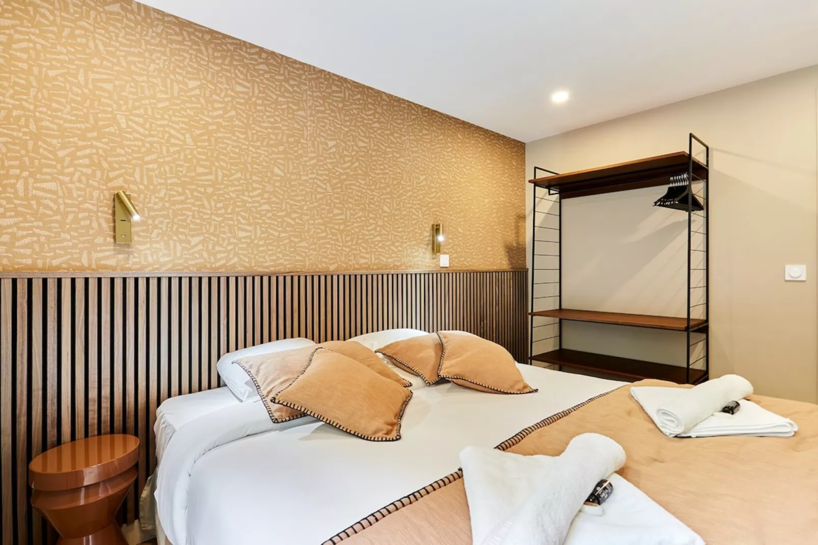 AVRON 2 NEW-Nicht zugeordnet