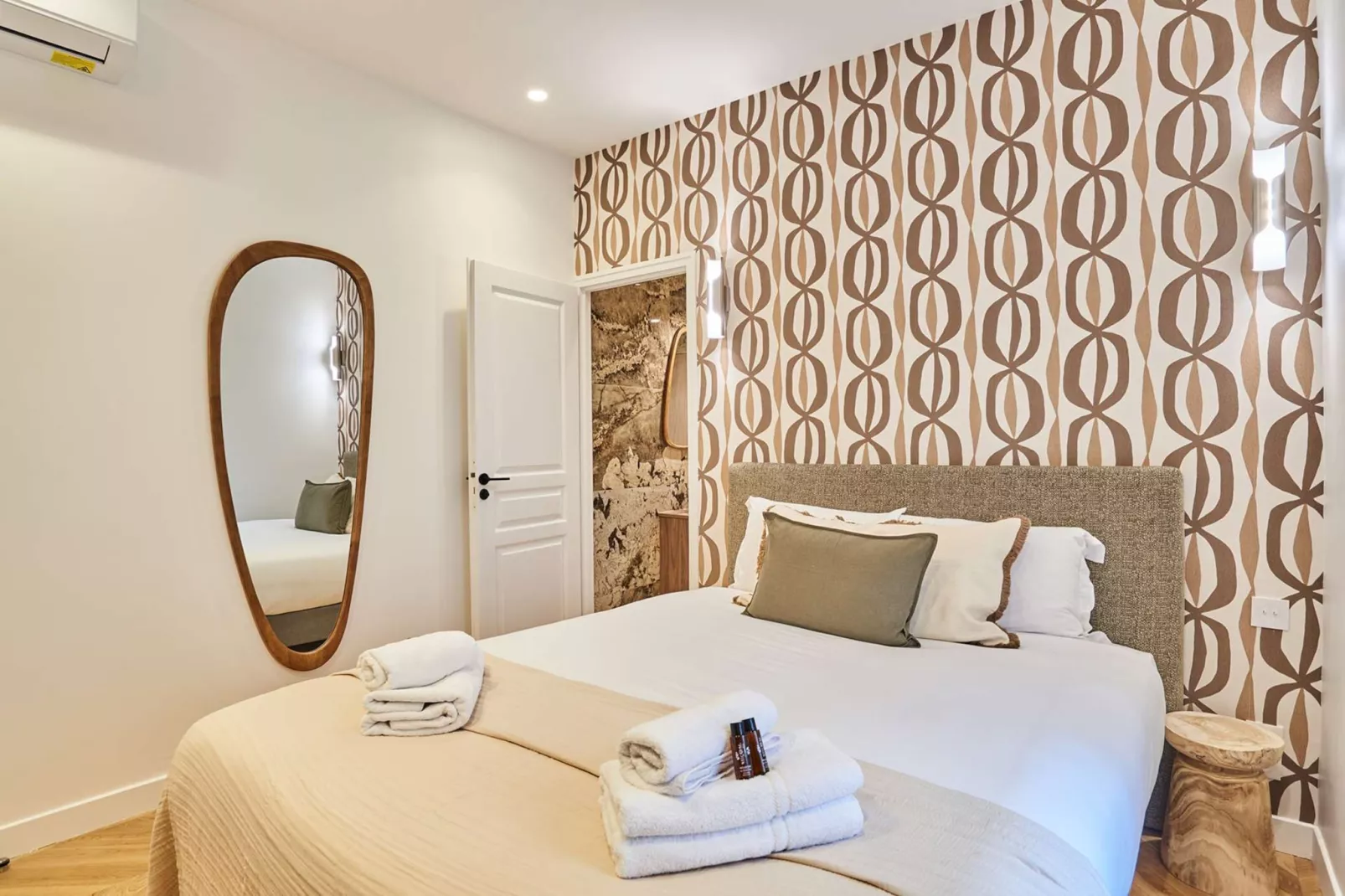 LOUVEL NEW-Nicht zugeordnet