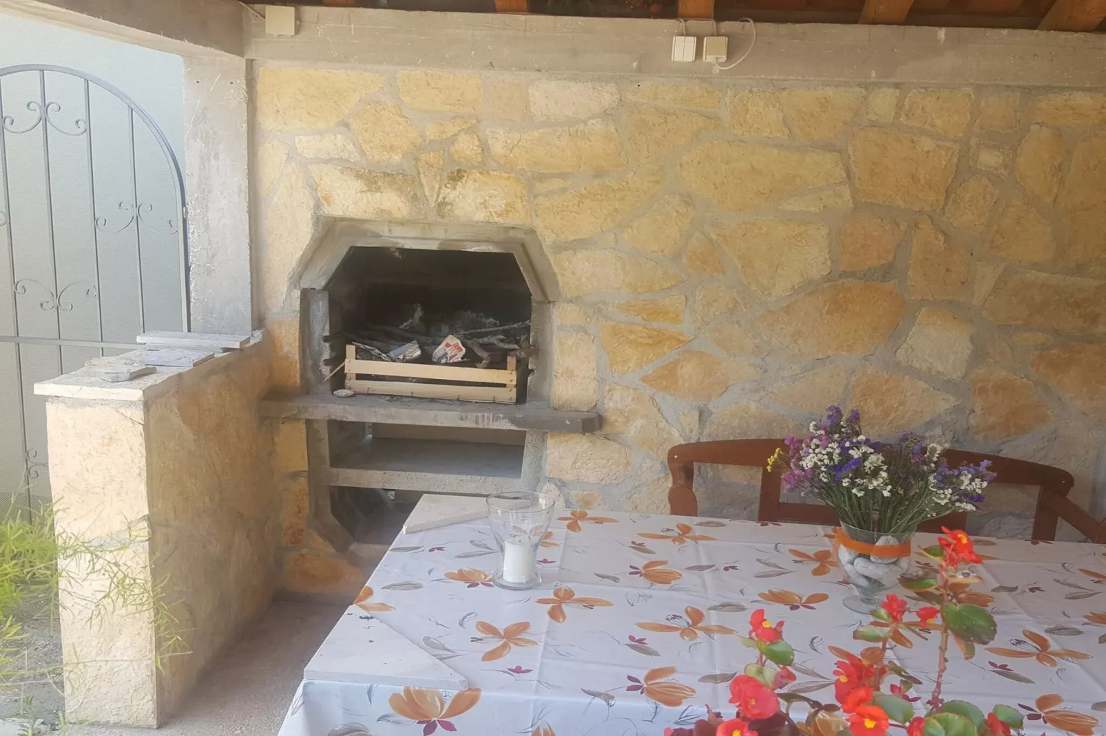 Apartments Ivan Supetar - Two Bedroom Apartment with Terrace no1-Extérieur