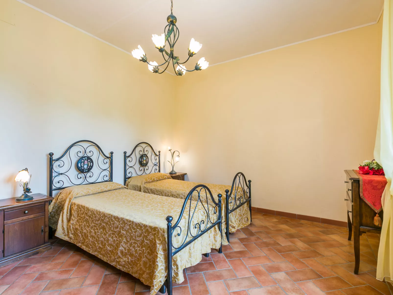 Villa I Gelsomini-Inside