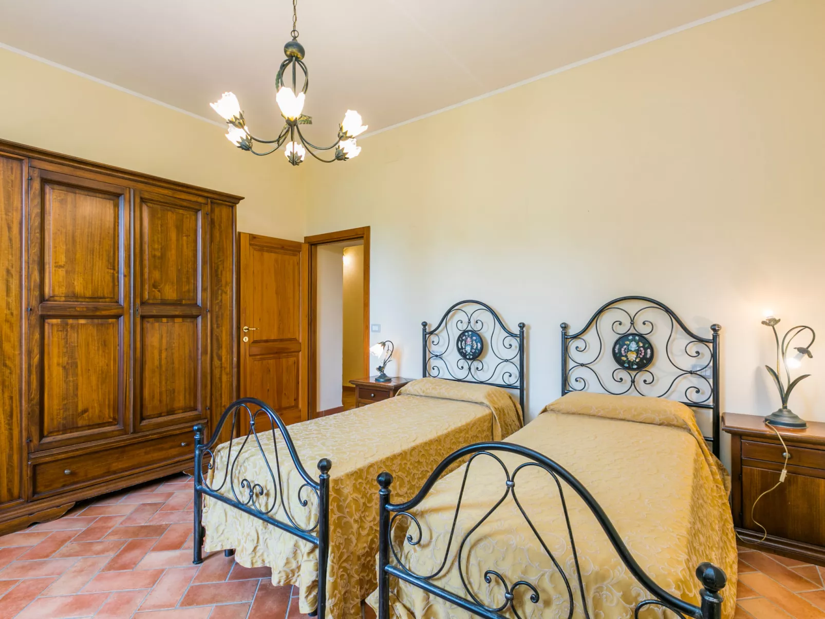 Villa I Gelsomini-Inside