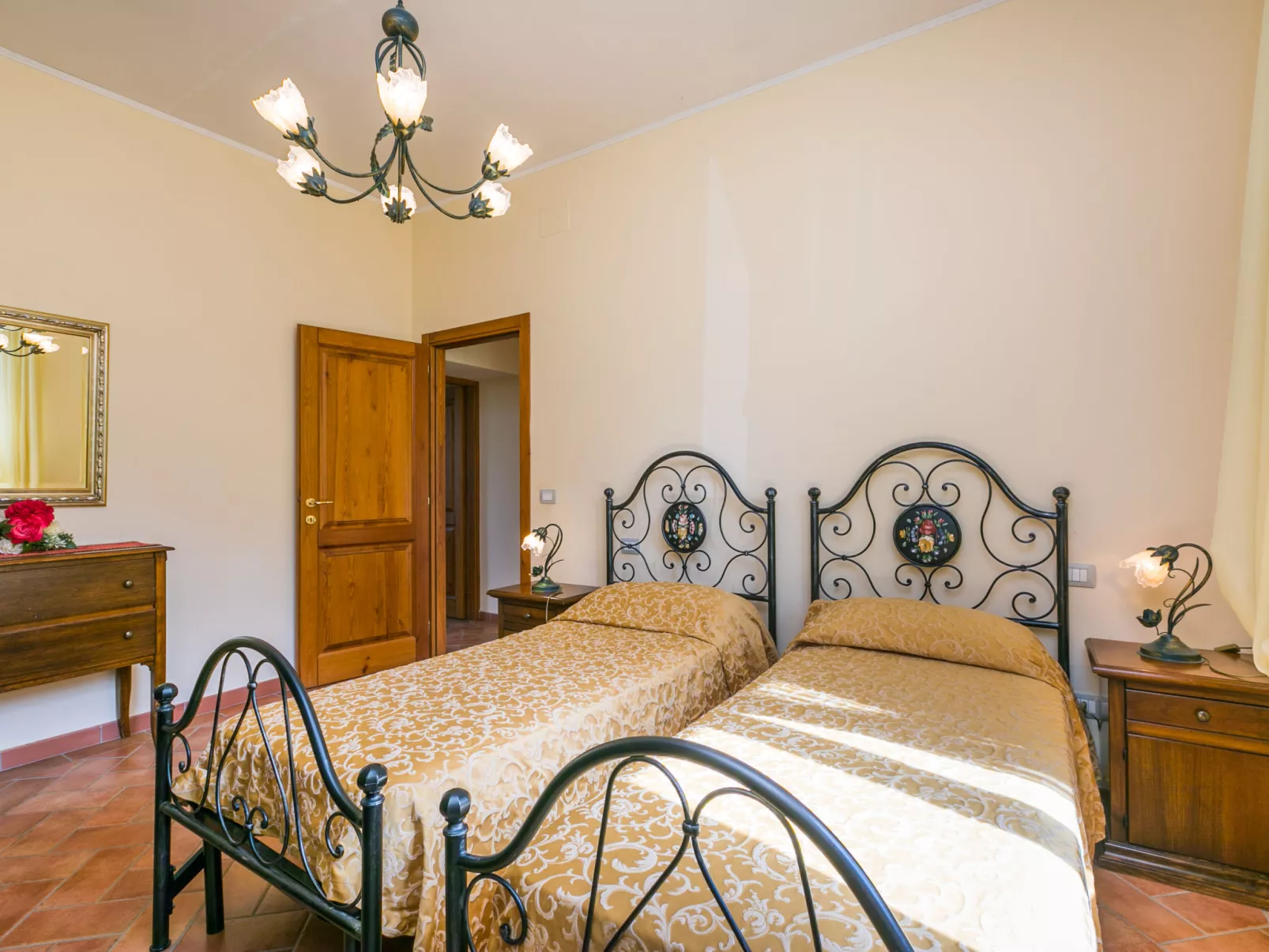 Villa I Gelsomini-Inside