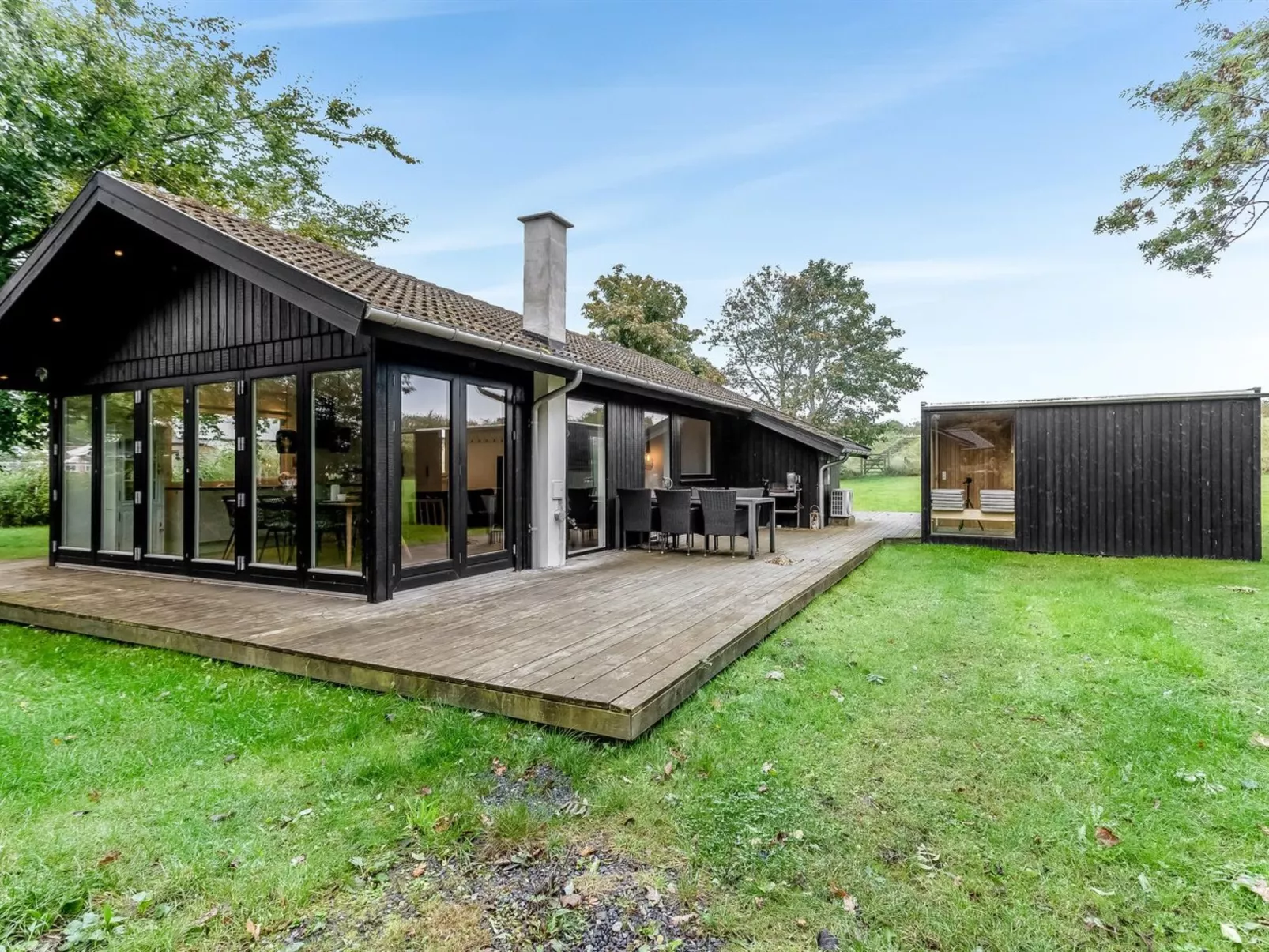 "Litle" - 30m from the sea-Draußen