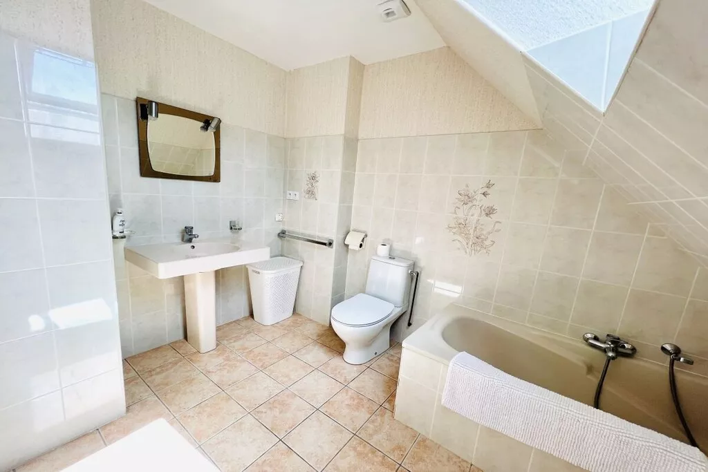 527444-Nicht zugeordnet