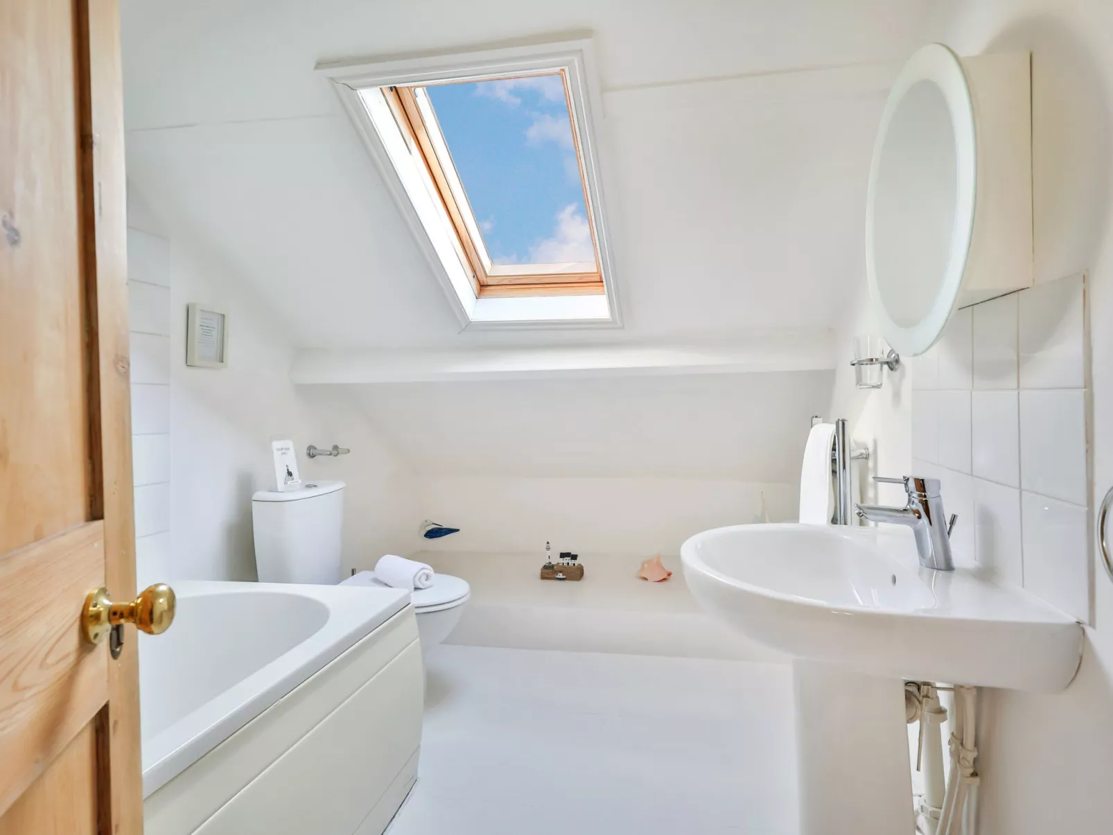 Adventure House-Drinnen